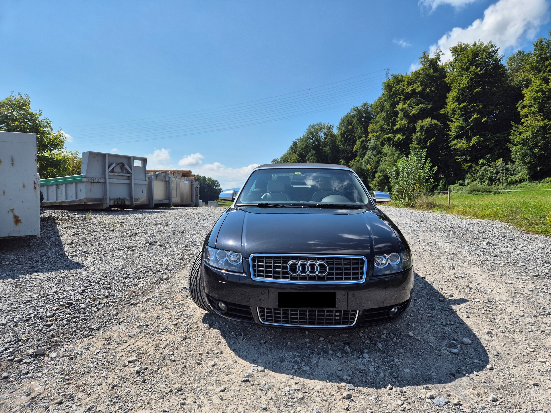 AUDI S4 Cabriolet 4.2 V8 quattro-image-12