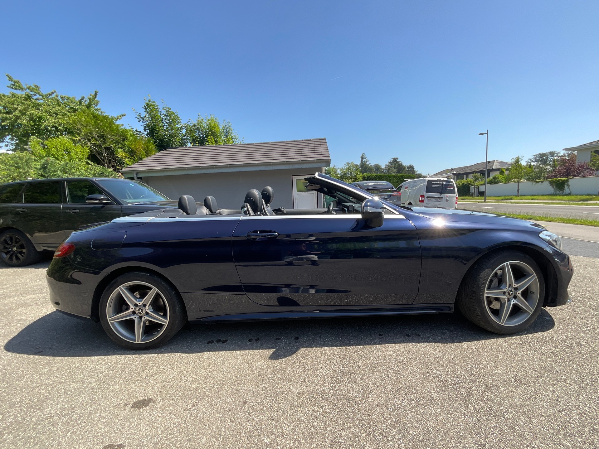 MERCEDES-BENZ C 200 Cabriolet AMG Line 4Matic 9G-Tronic-image-5