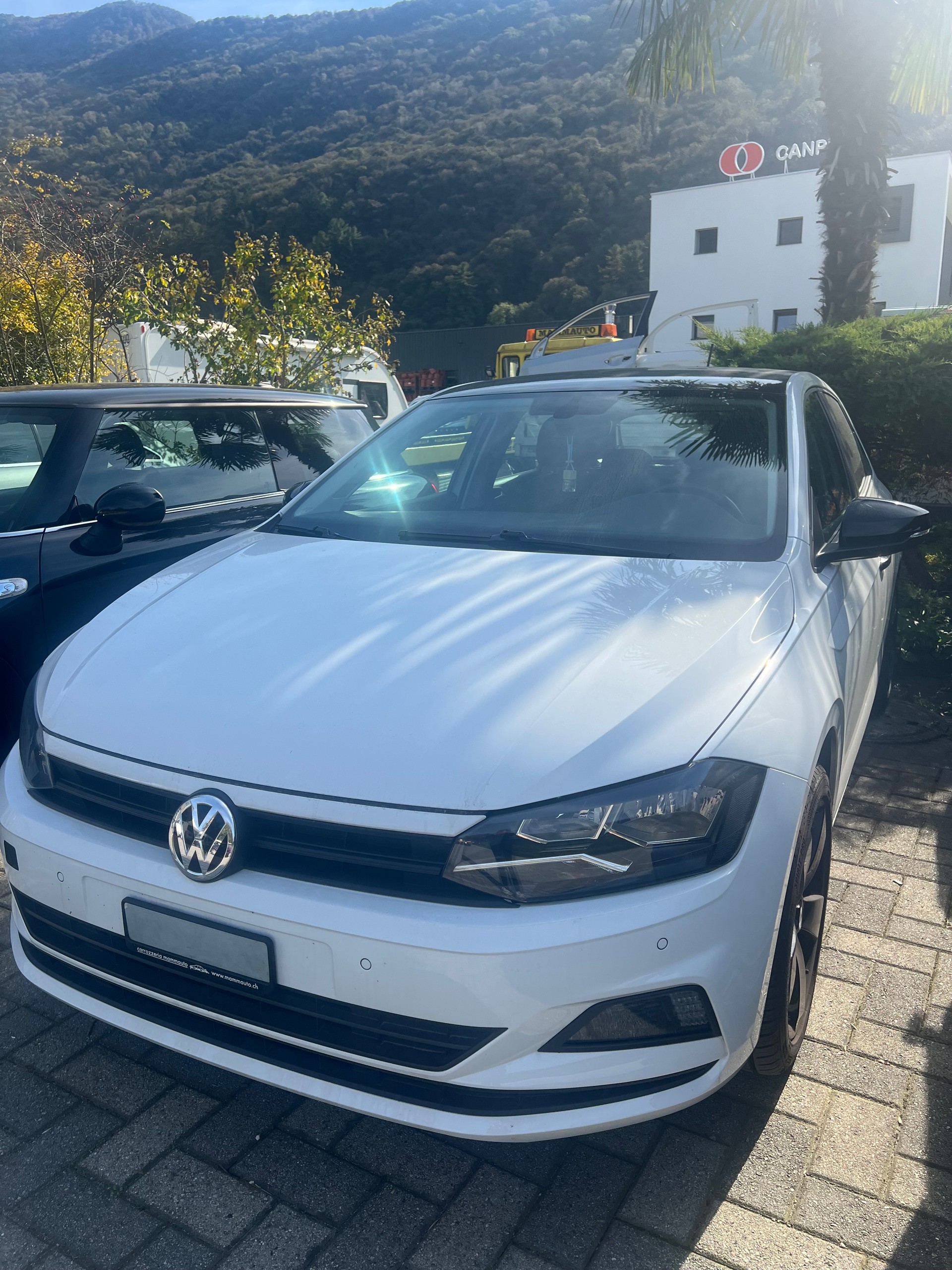 VW Polo 1.0 BMT Trendline "Leasing"-image-1