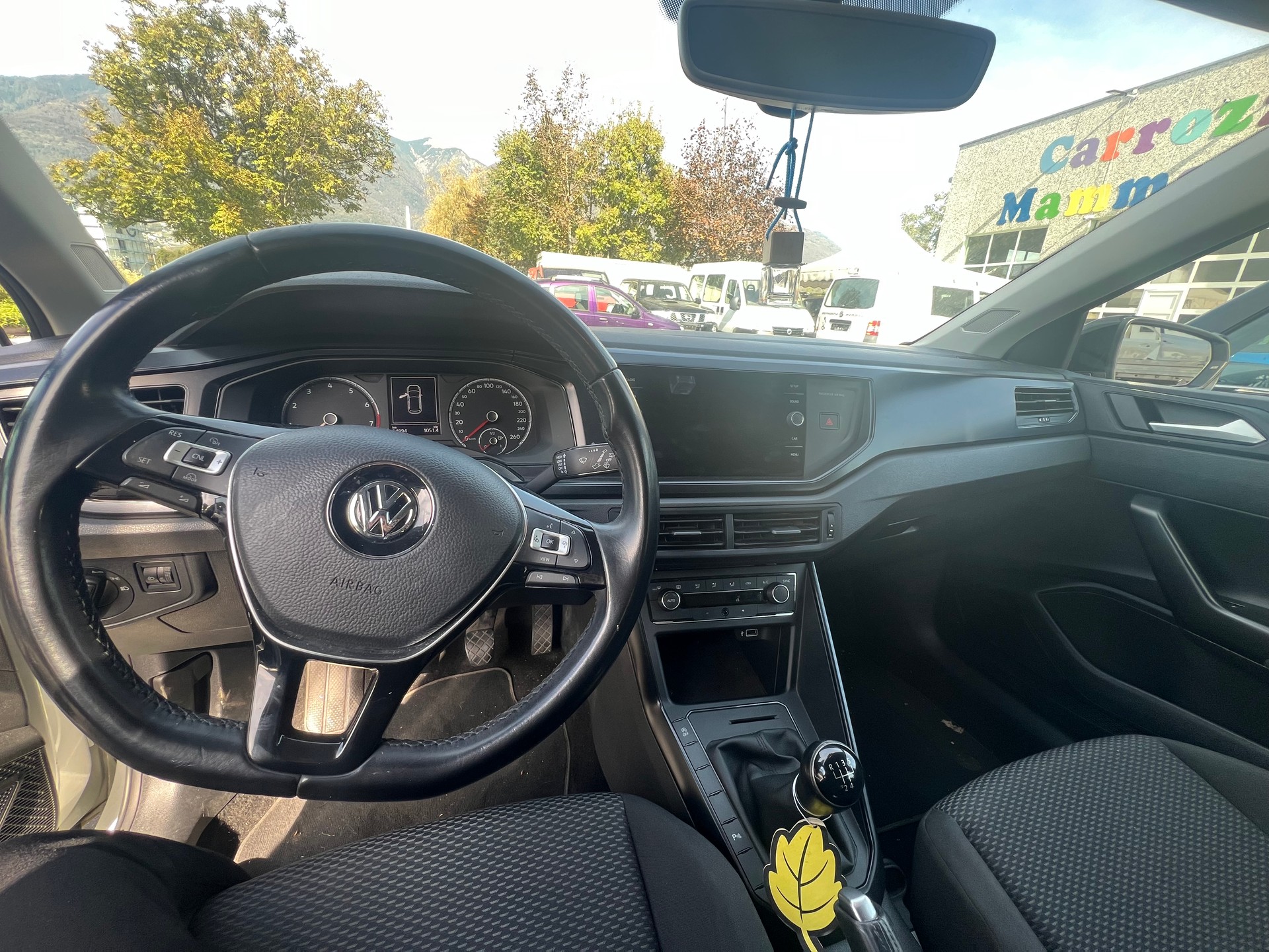 VW Polo 1.0 BMT Trendline "Leasing"-image-2