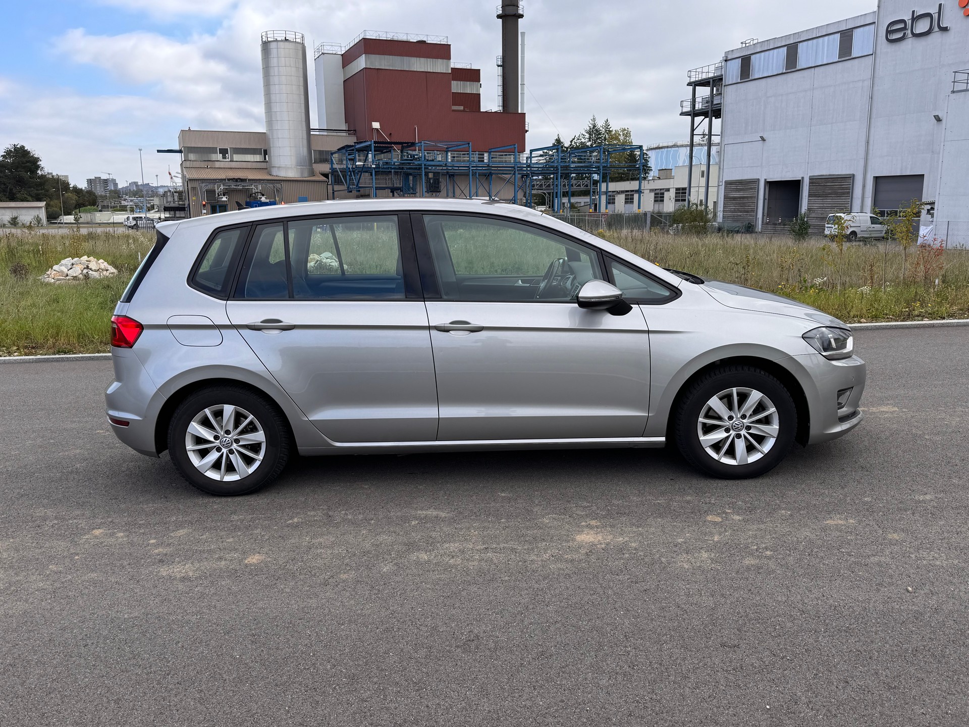 VW Golf Sportsvan 1.4 TSI Comfortline DSG-image-5