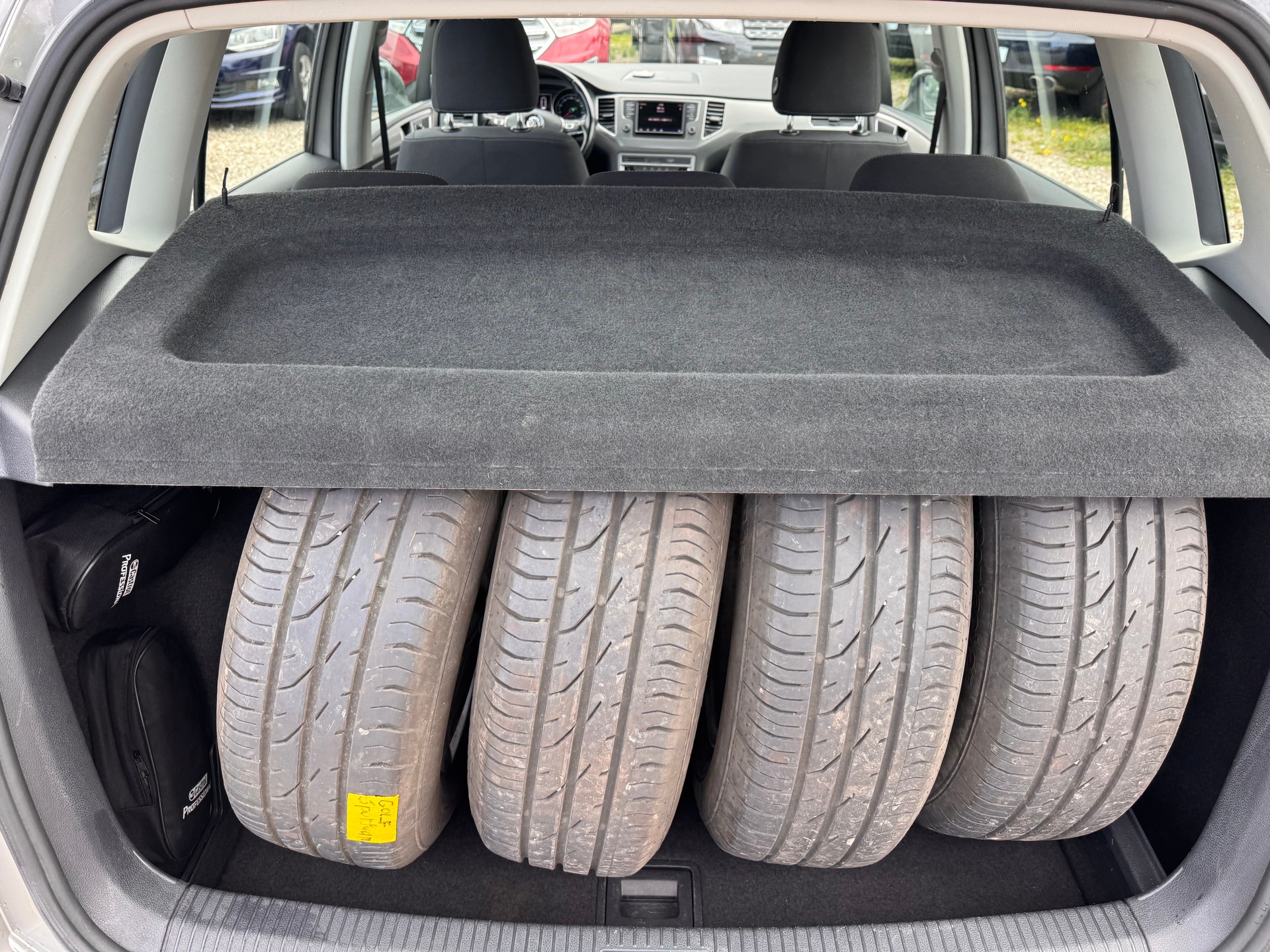 VW Golf Sportsvan 1.4 TSI Comfortline DSG-image-15