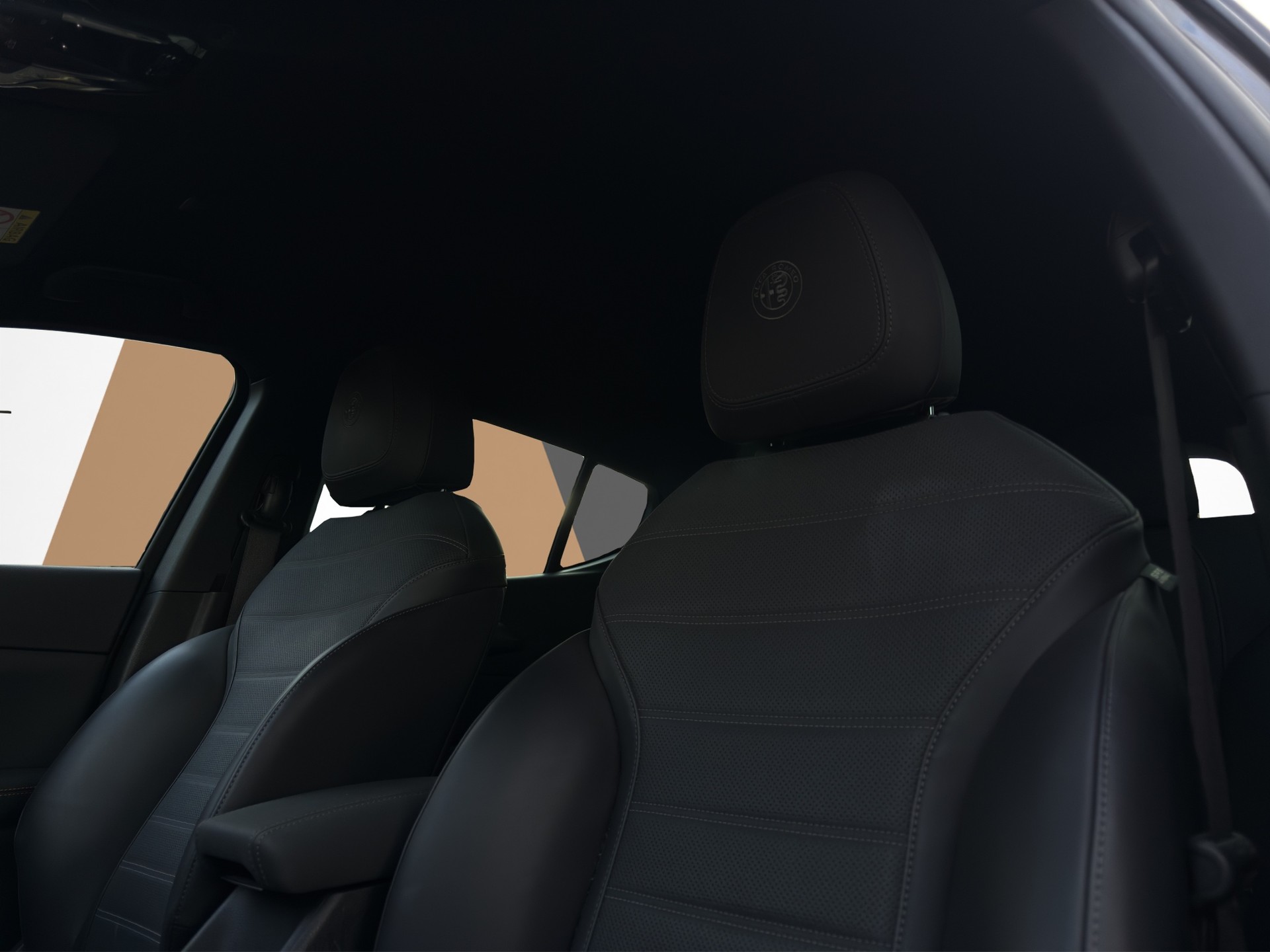 ALFA ROMEO Tonale 1.5 Veloce Premium-image-19