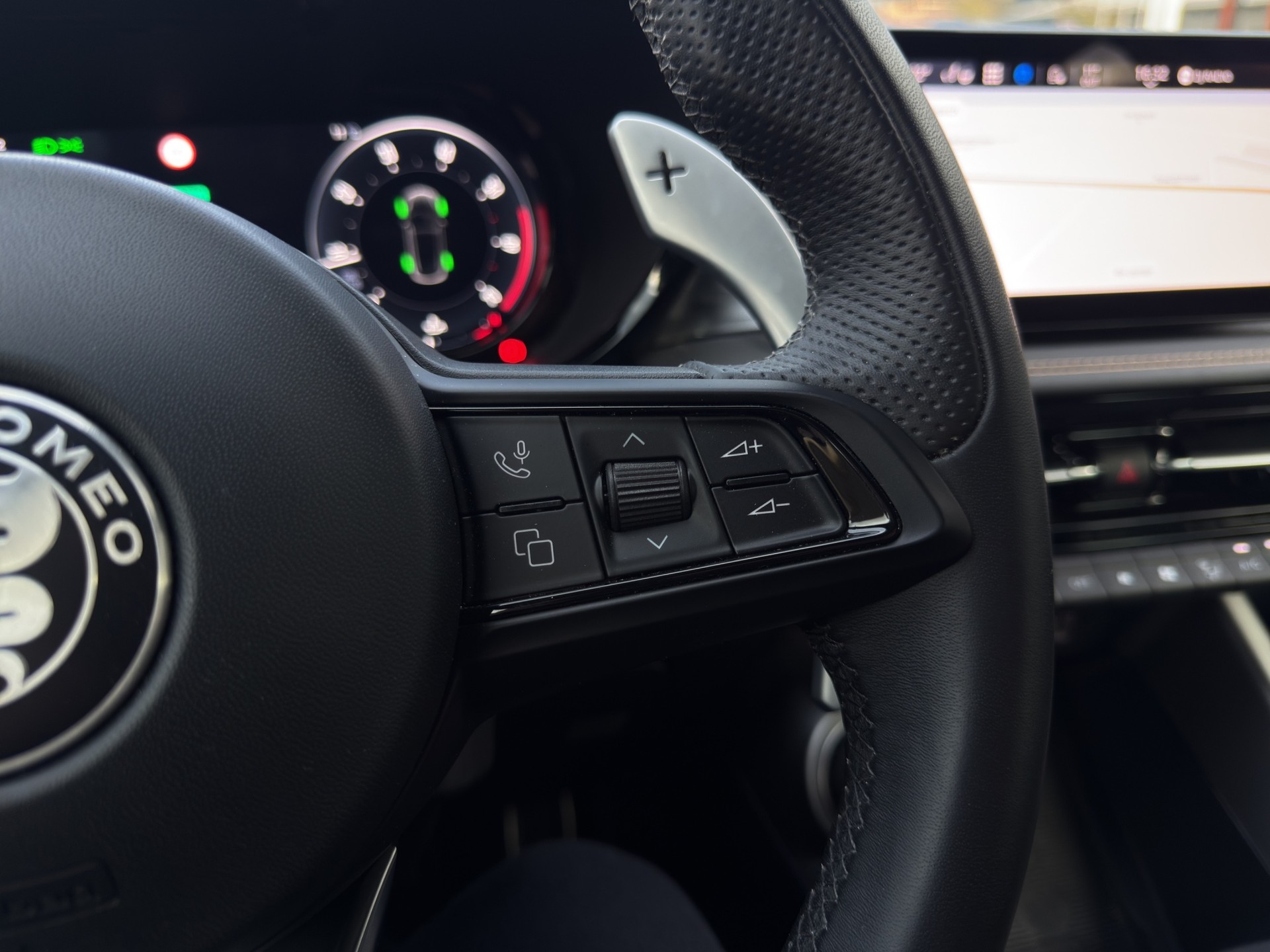 ALFA ROMEO Tonale 1.5 Veloce Premium-image-23