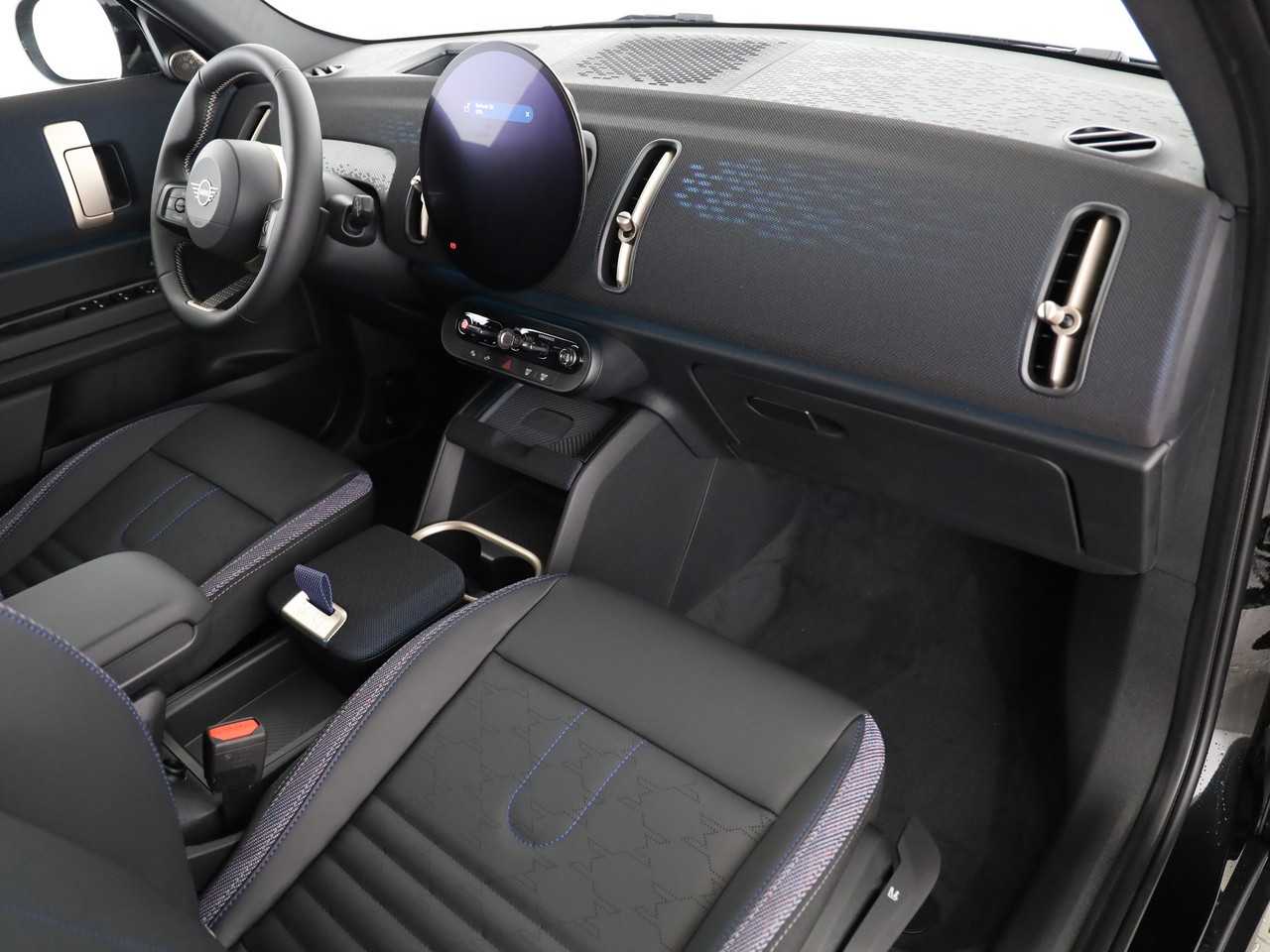 MINI Countryman C-image-13