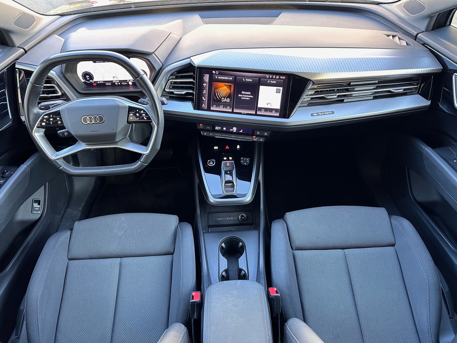 AUDI Q4 Sportback e-tron 50 quattro-image-8