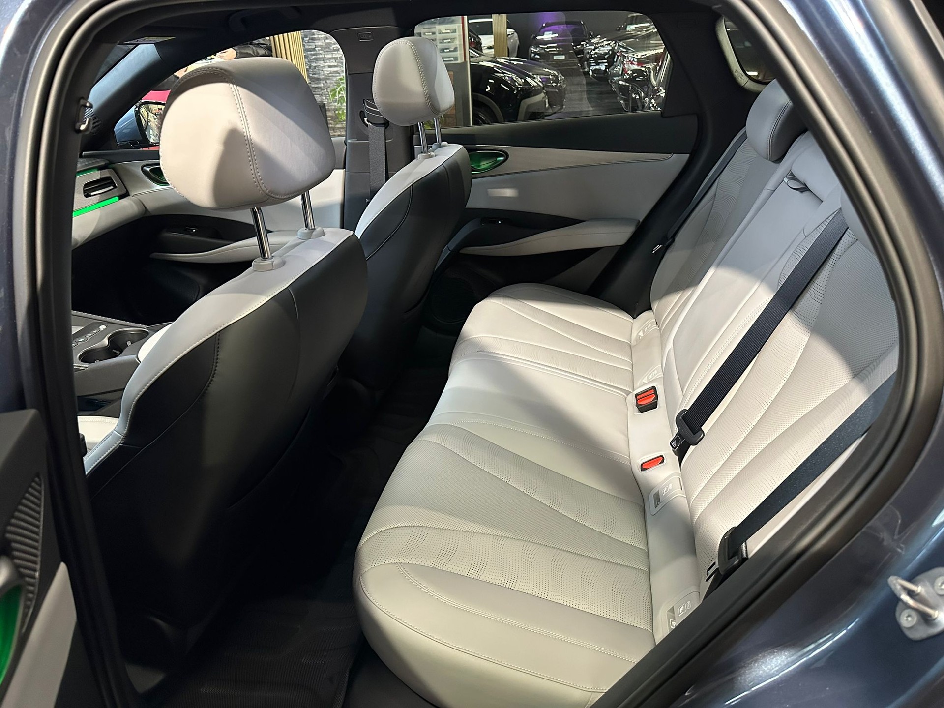 BYD Seal 6 DM-i Touring Comfort Lite-image-21