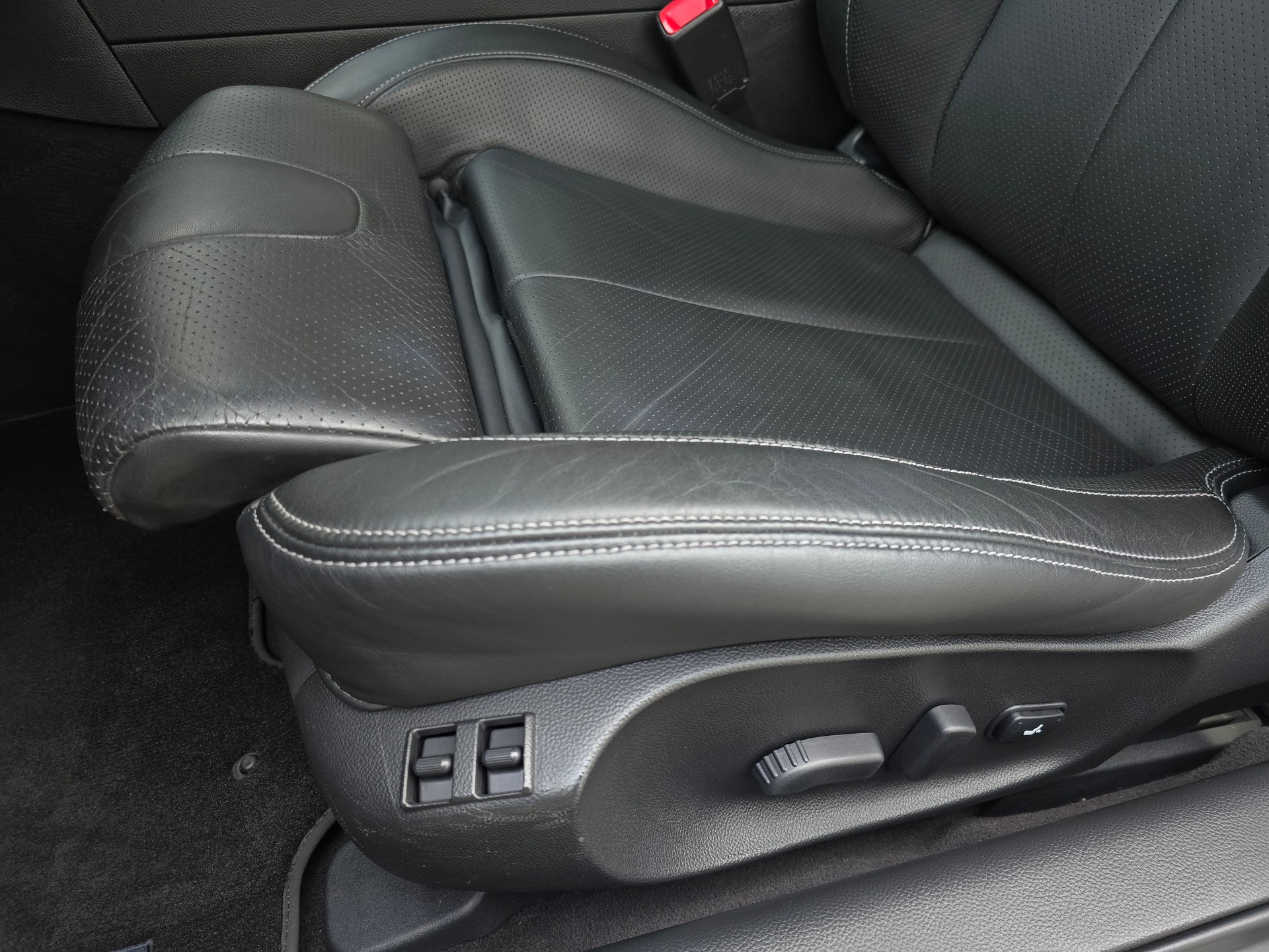 INFINITI G37 3.7 V6 Coupé S Automatic-image-27