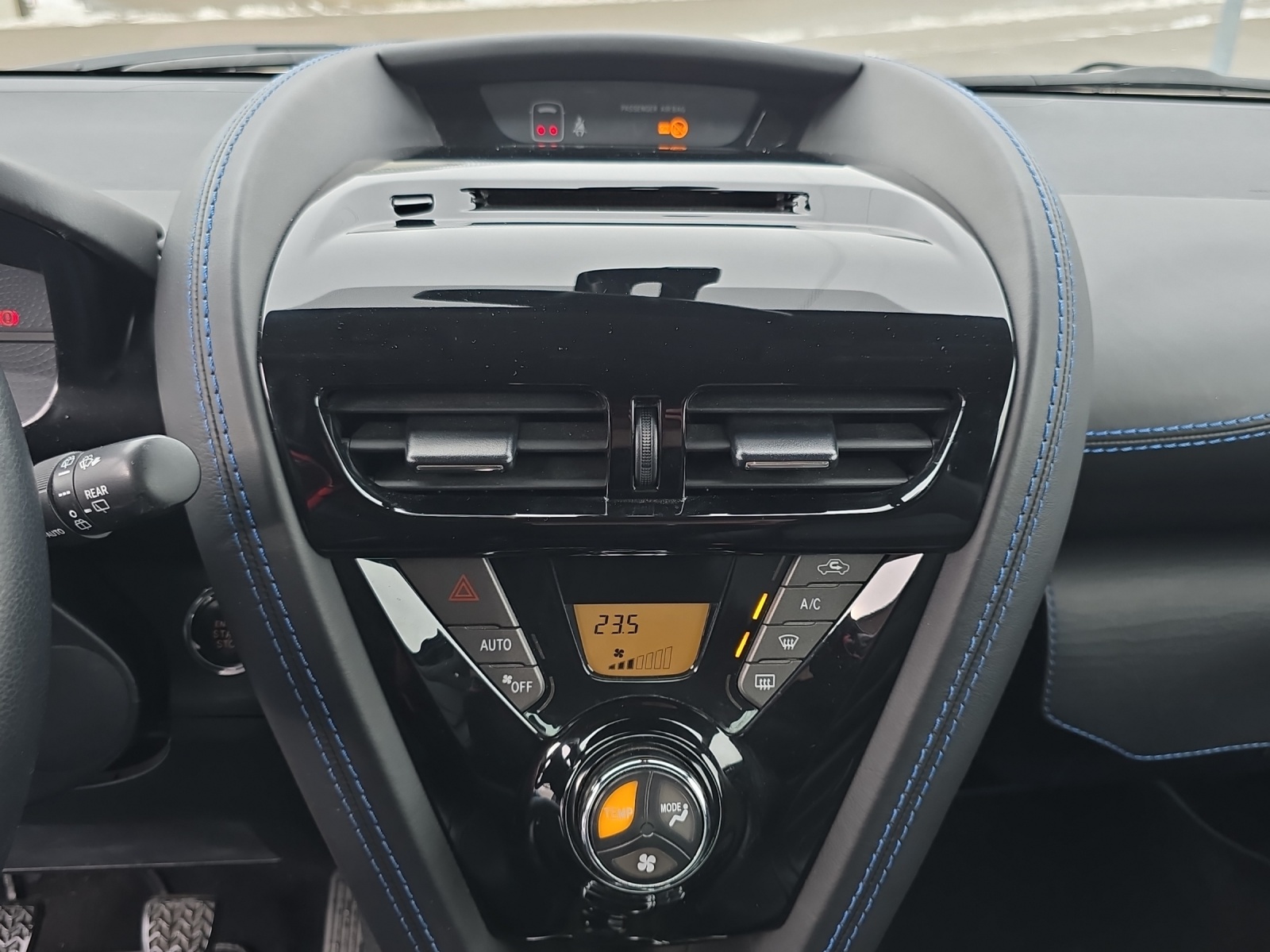 ASTON MARTIN Cygnet 1.33-image-8