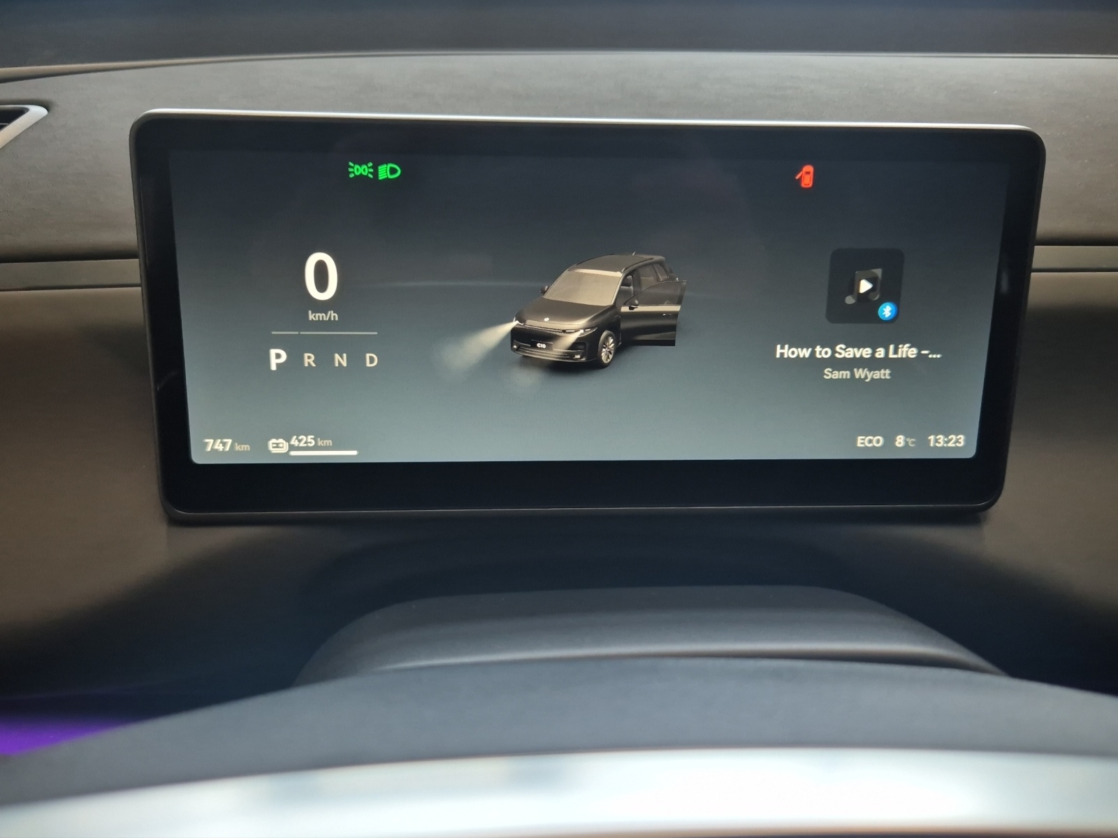 LEAPMOTOR C10 Design AWD 81.9kWh-image-8