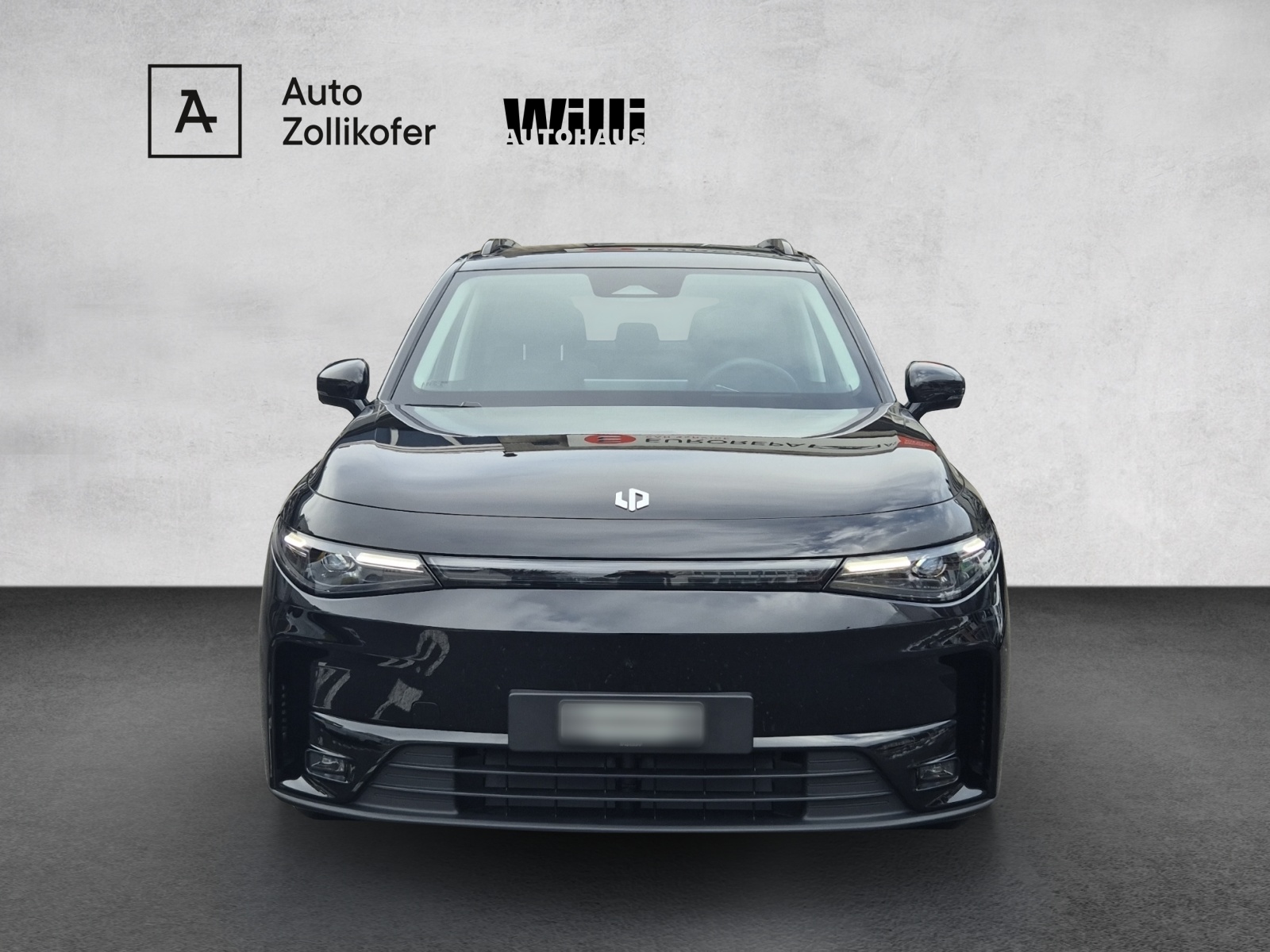 LEAPMOTOR C10 Design AWD 81.9kWh-showroom-element-1