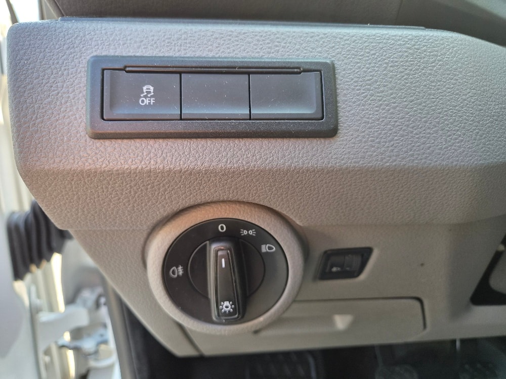VW T6.1 2.0 TDI 4Motion-image-8
