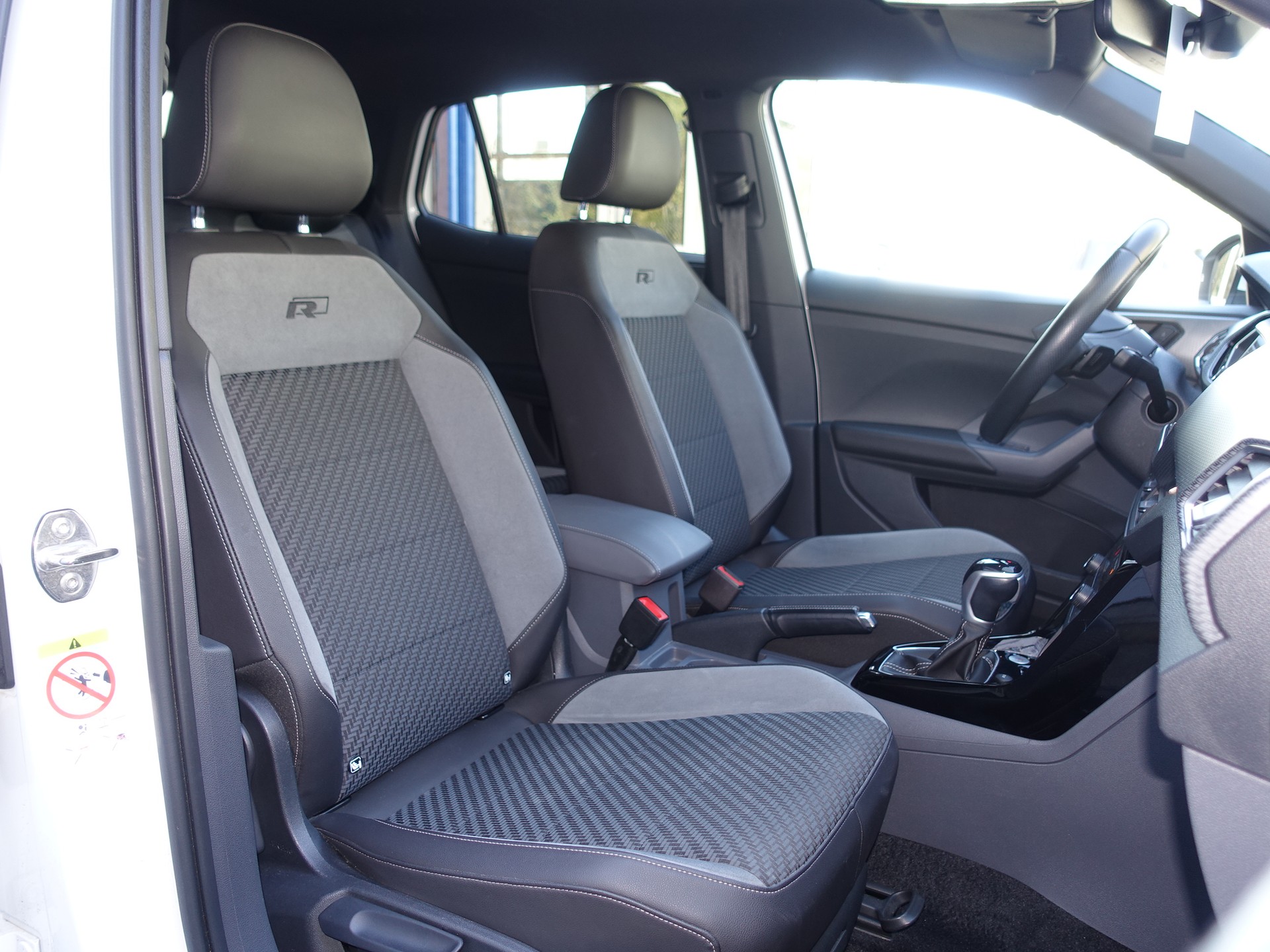 VW T-Cross 1.5 TSI EVO ACT Style DSG-image-9