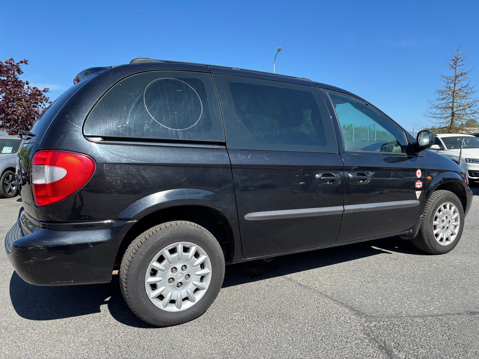CHRYSLER Voyager 2.4 SE-showroom-element-3