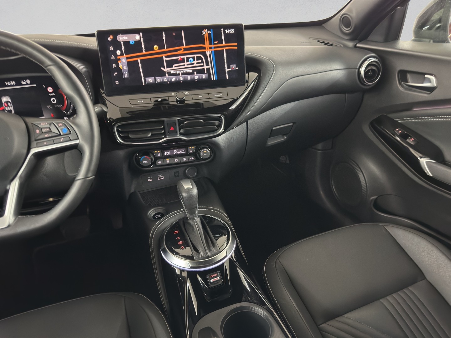 NISSAN Juke 1.6 FHEV Tekna-image-11