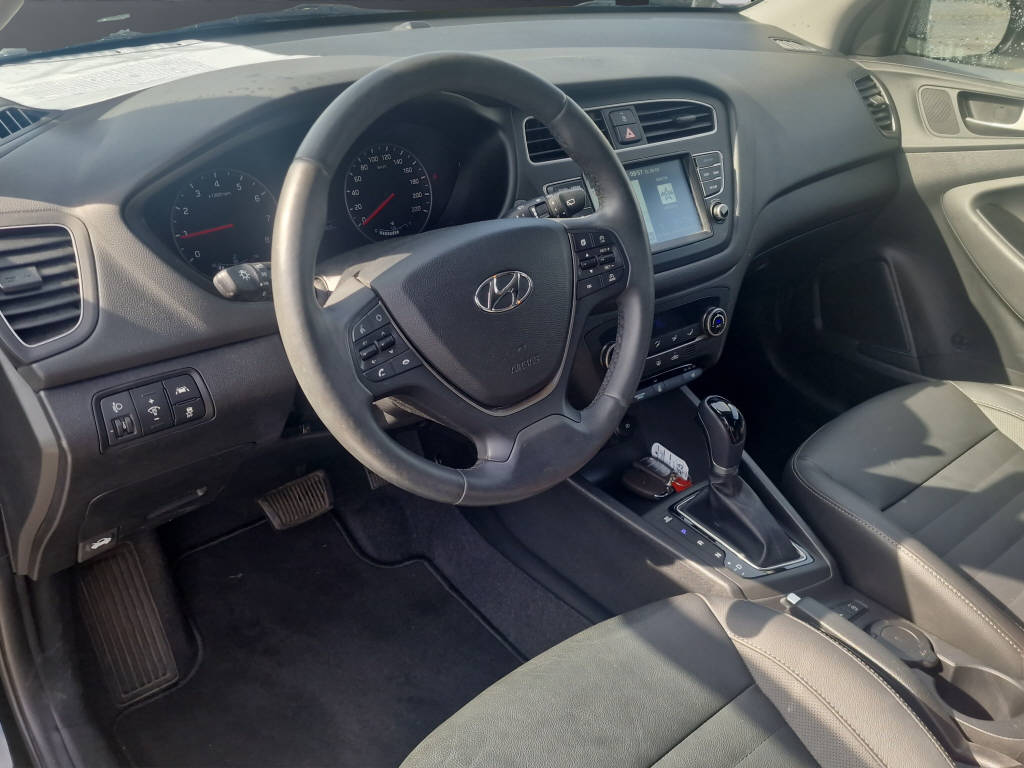 HYUNDAI i20 1.0 T-GDi 120 Vertex-image-8