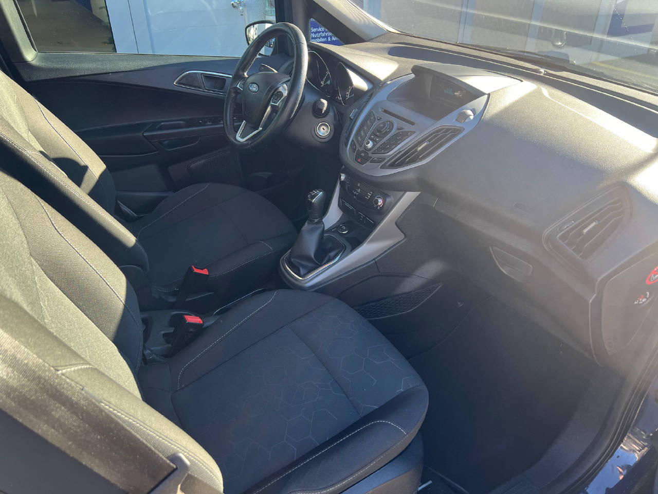 FORD B-Max 1.0i EcoB 100 Trend S/S-image-13