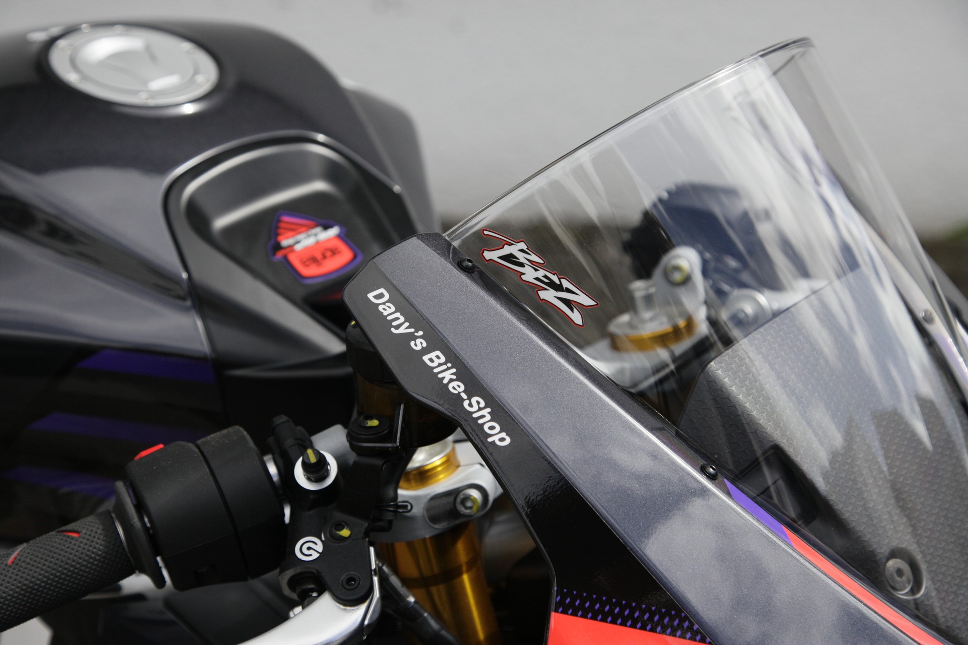 APRILIA RS GP 660 Bezzechi black Rims E5+ (105ps)-image-13