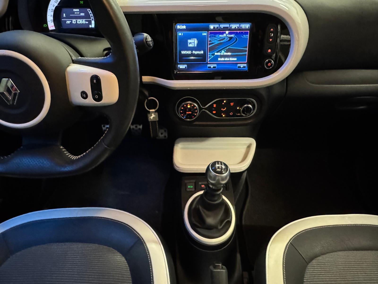 RENAULT Twingo 0.9 90th Anniversary-image-13