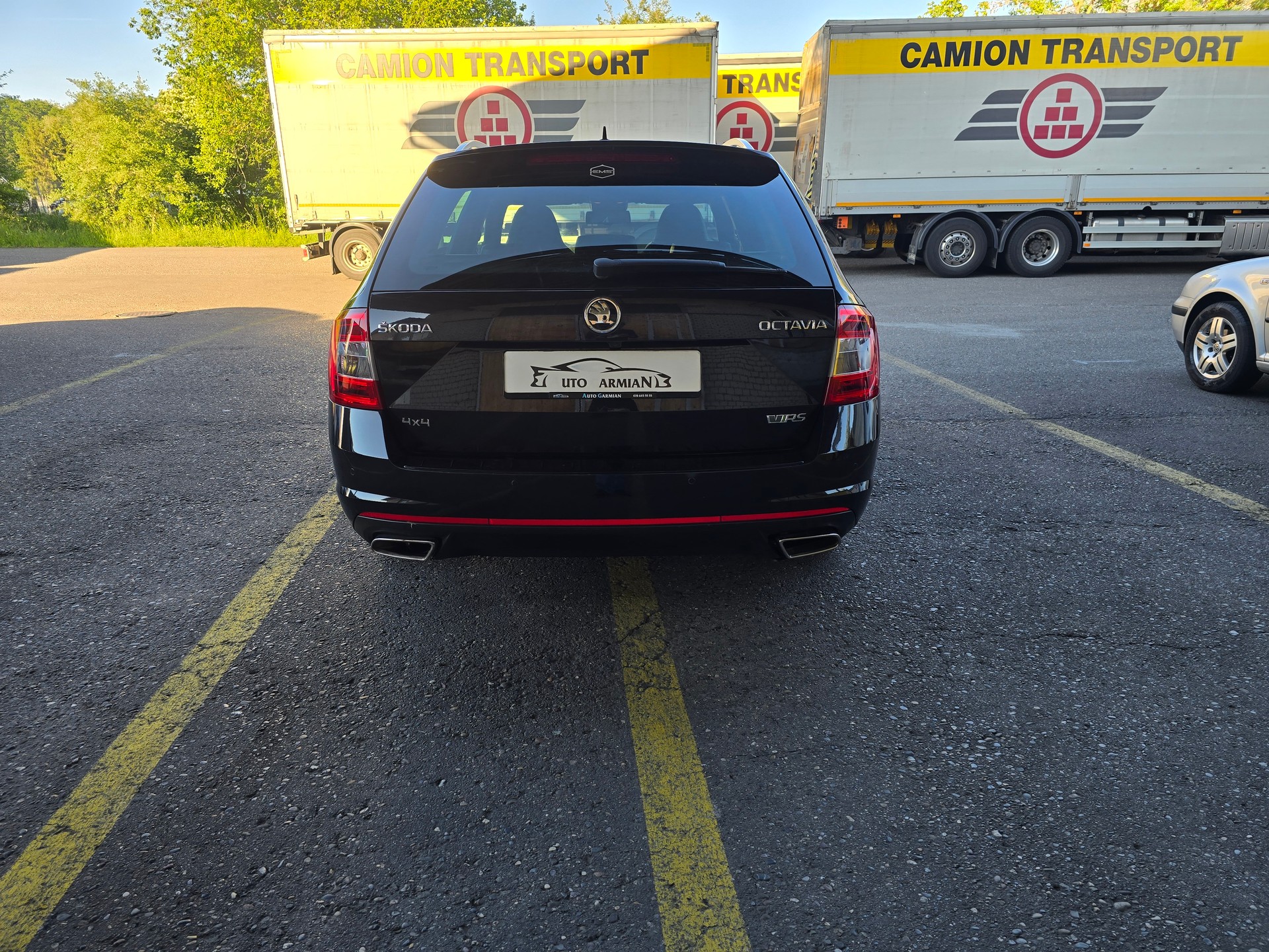 SKODA Octavia Combi 2.0 TDI RS 4x4 DSG-showroom-element-3
