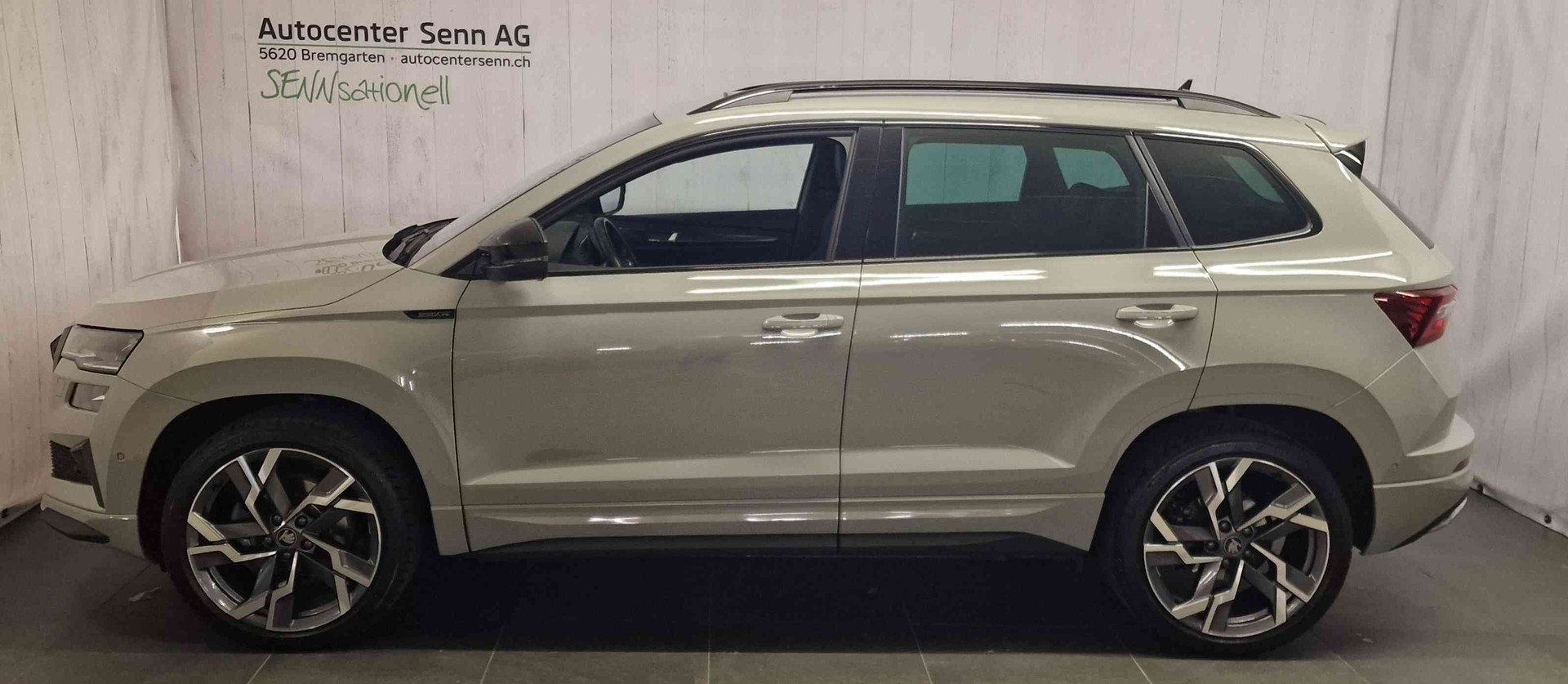 SKODA Karoq 2.0 TSI SportLine 4x4 DSG-showroom-element-2