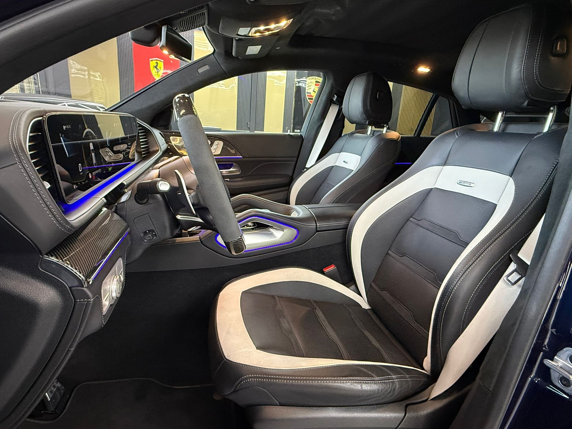 MERCEDES-BENZ GLE 63 S AMG 4matic+ Coupé-image-9