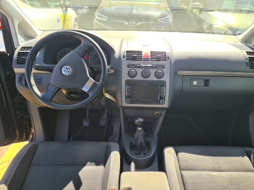VW Touran 1.4 TSI Conceptline-image-6