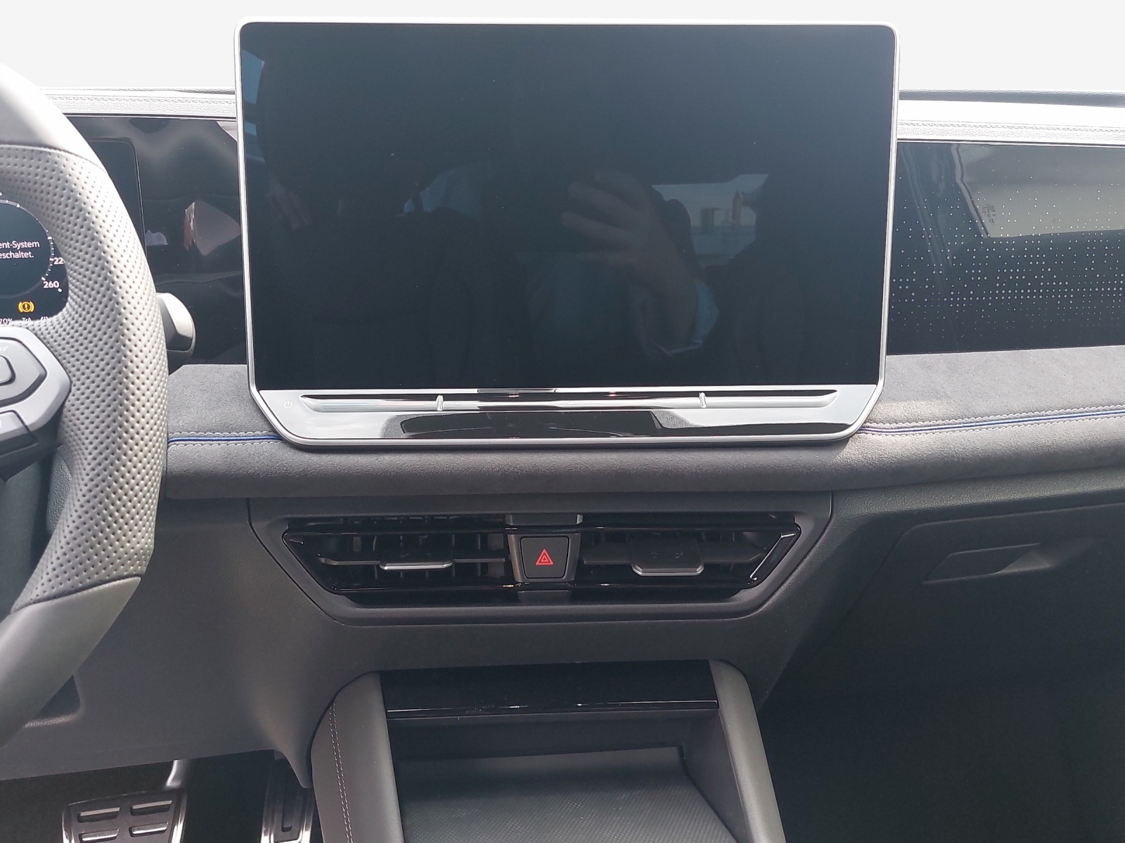 VW Tiguan 2.0 TSI DSG R-Line Plus 4Motion-image-10