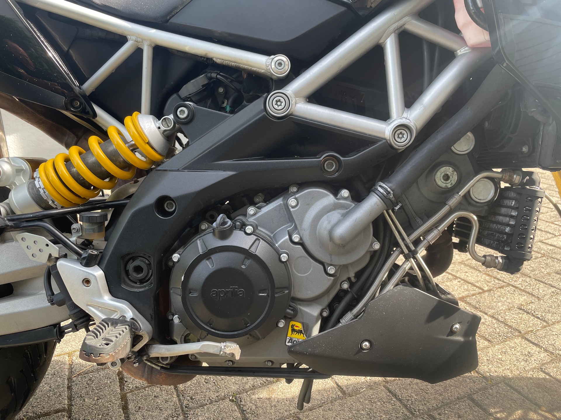 APRILIA Dorsoduro 1200 ABS/TC-image-8