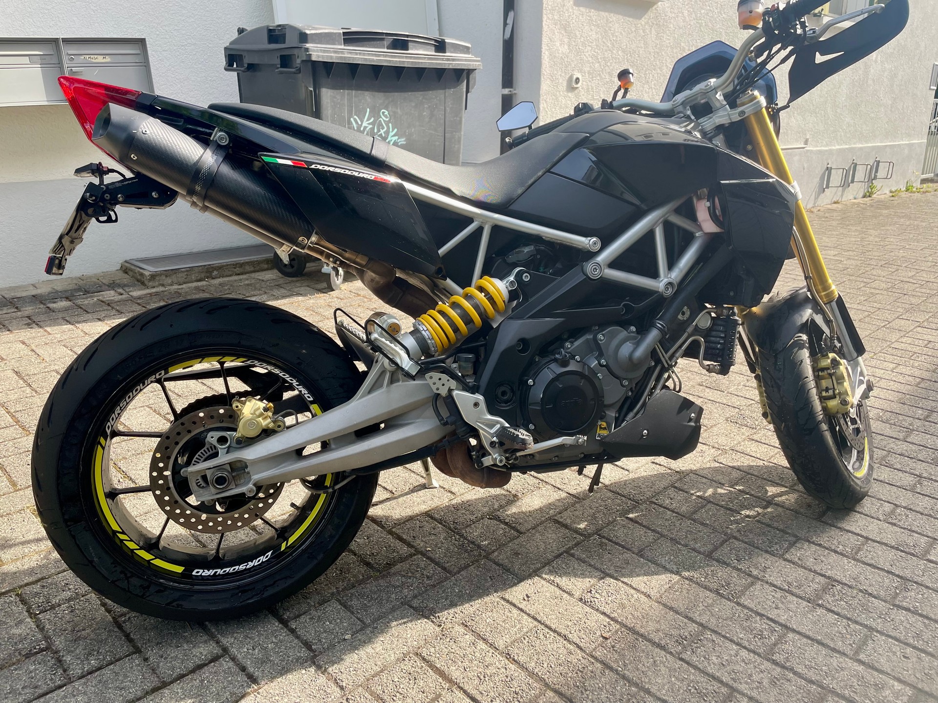APRILIA Dorsoduro 1200 ABS/TC-image-2