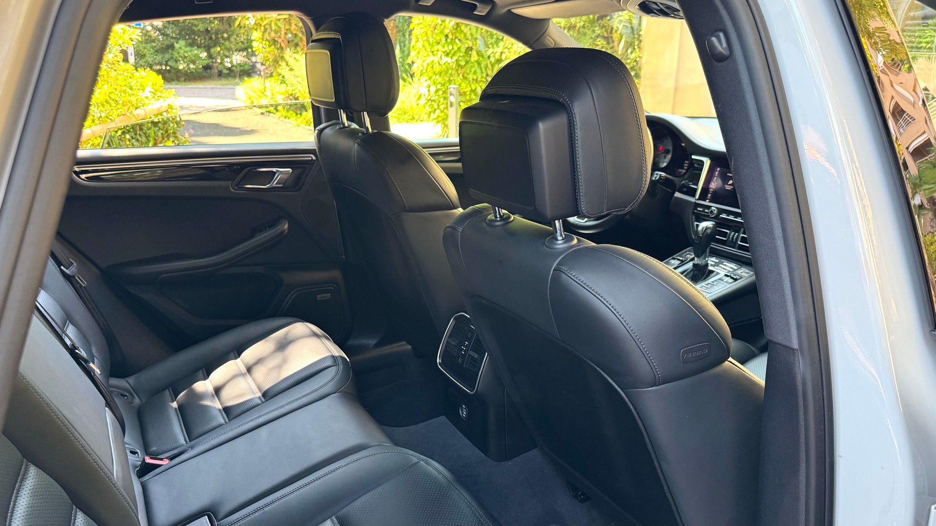 PORSCHE Macan S PDK-image-12