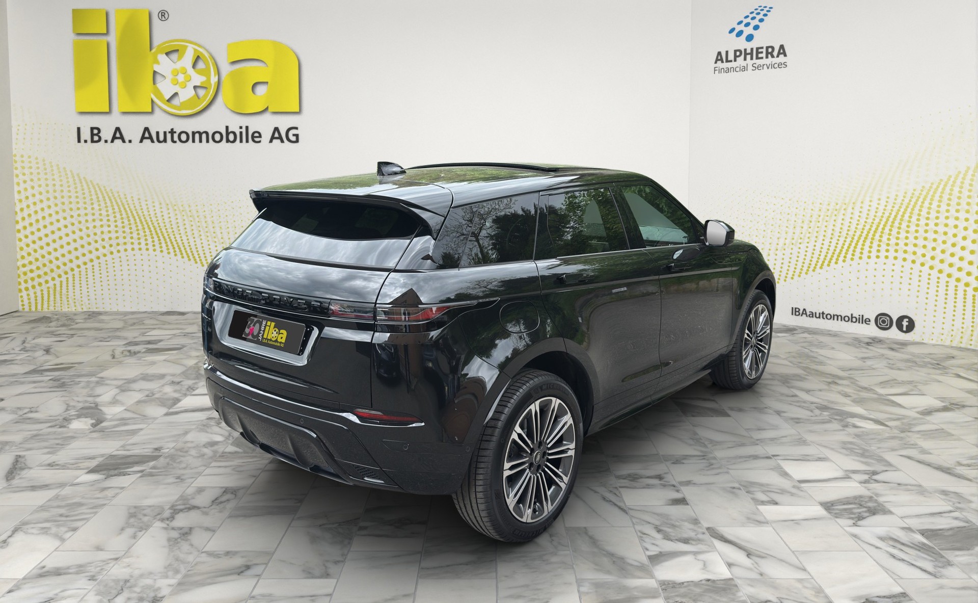 LAND ROVER Evoque P 270e Dynamic SE Black Pack 4x4 5 Jahre Werksgarantie-image-4