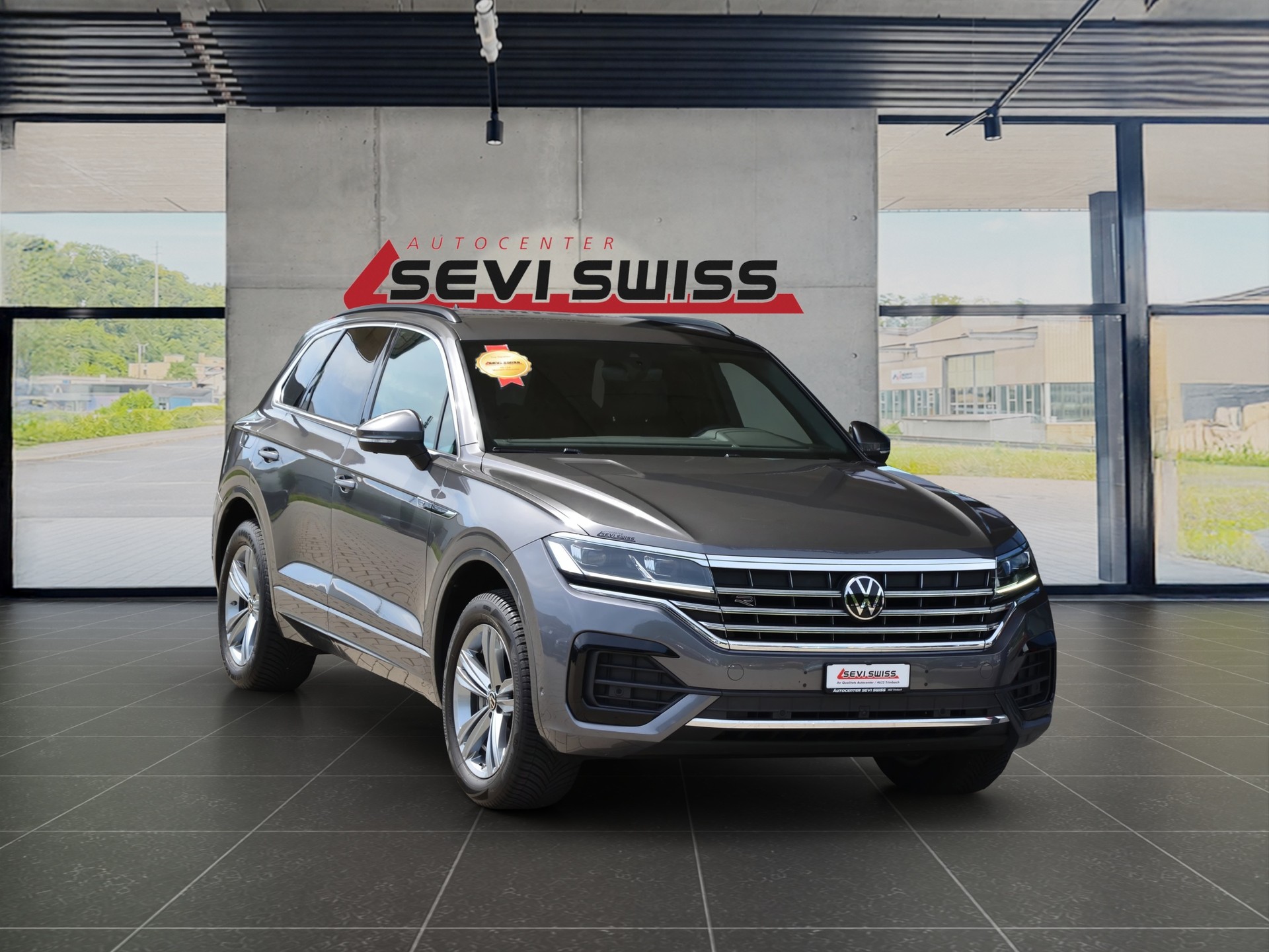 VW Touareg 3.0 TDI R Line Tiptronic*Ab MFK,VW Werksgarantie bis 26.01.2028 oder 100'000km*