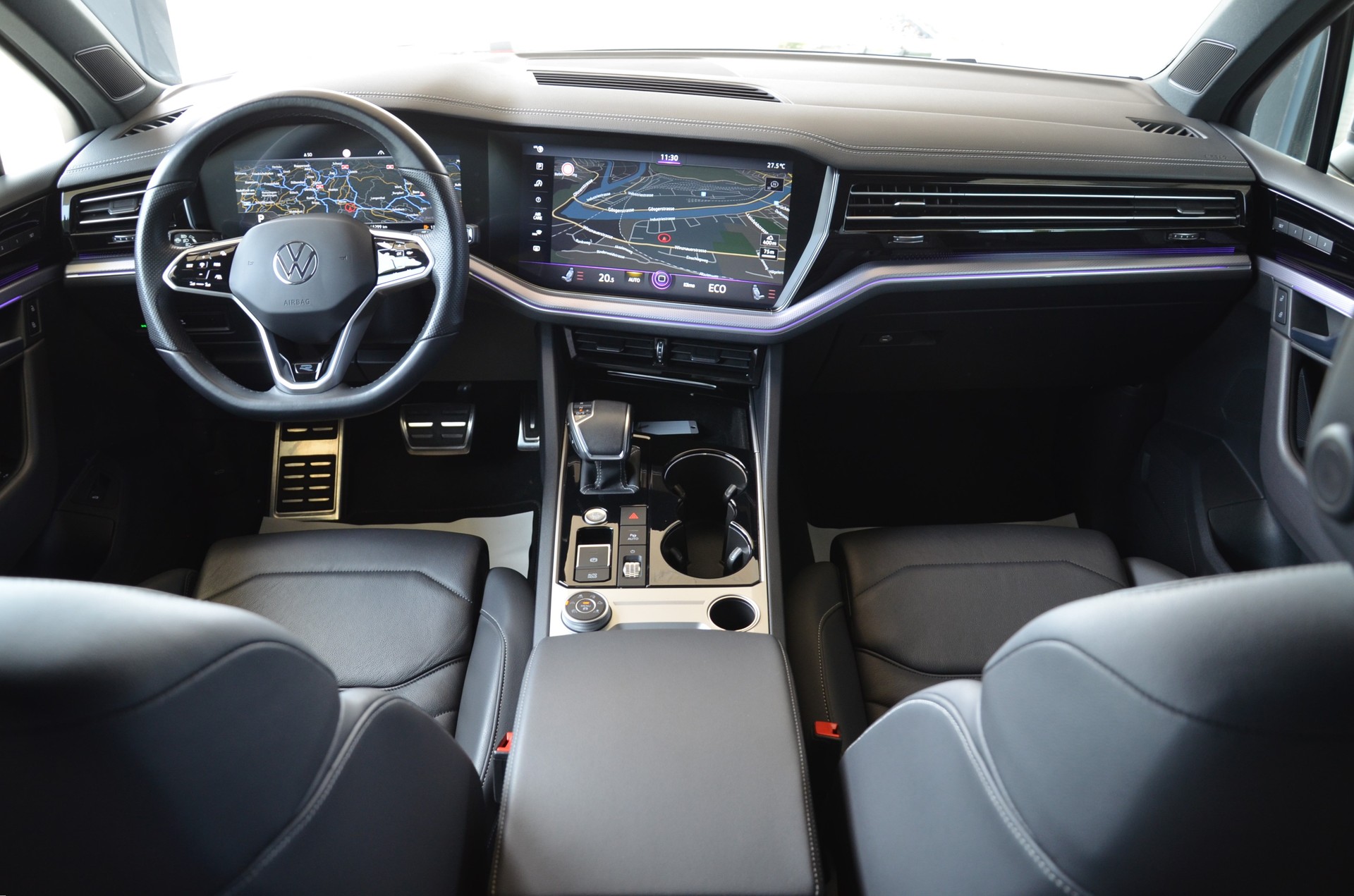 VW Touareg 3.0 TDI R Line Tiptronic*Ab MFK,VW Werksgarantie bis 26.01.2028 oder 100'000km*-image-11