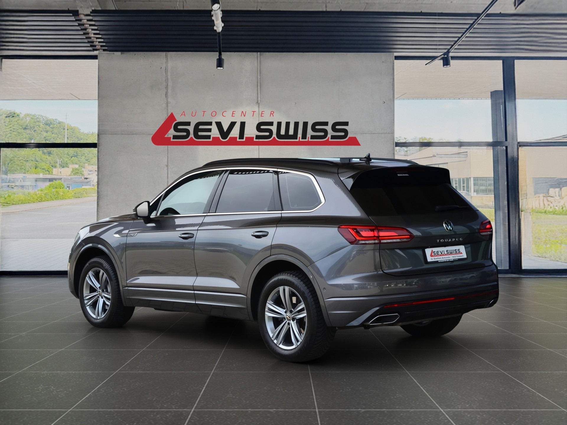 VW Touareg 3.0 TDI R Line Tiptronic*Ab MFK,VW Werksgarantie bis 26.01.2028 oder 100'000km*-showroom-element-3