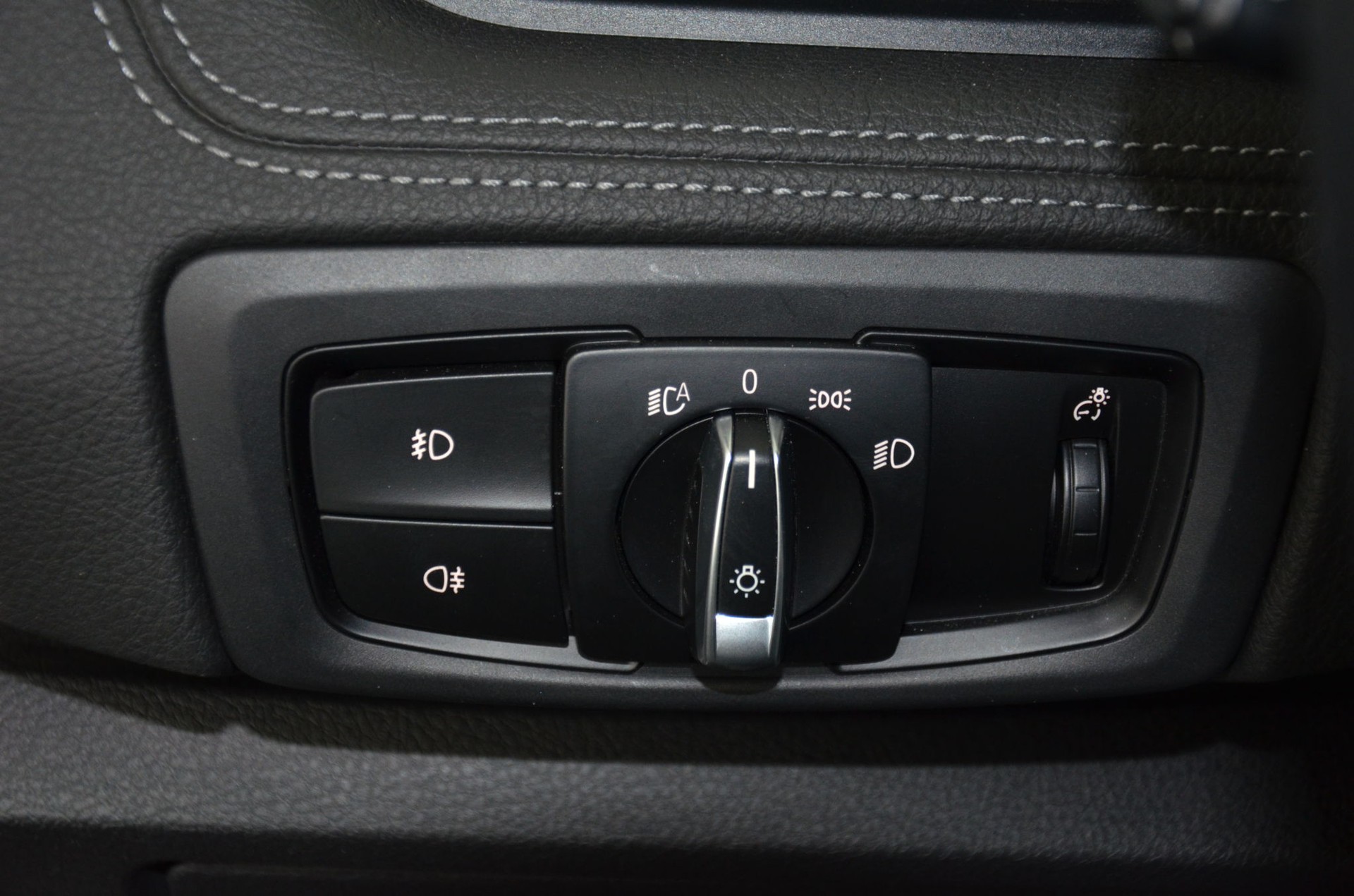 BMW 218d xDrive Gran Tourer Steptronic Sport Line-image-22