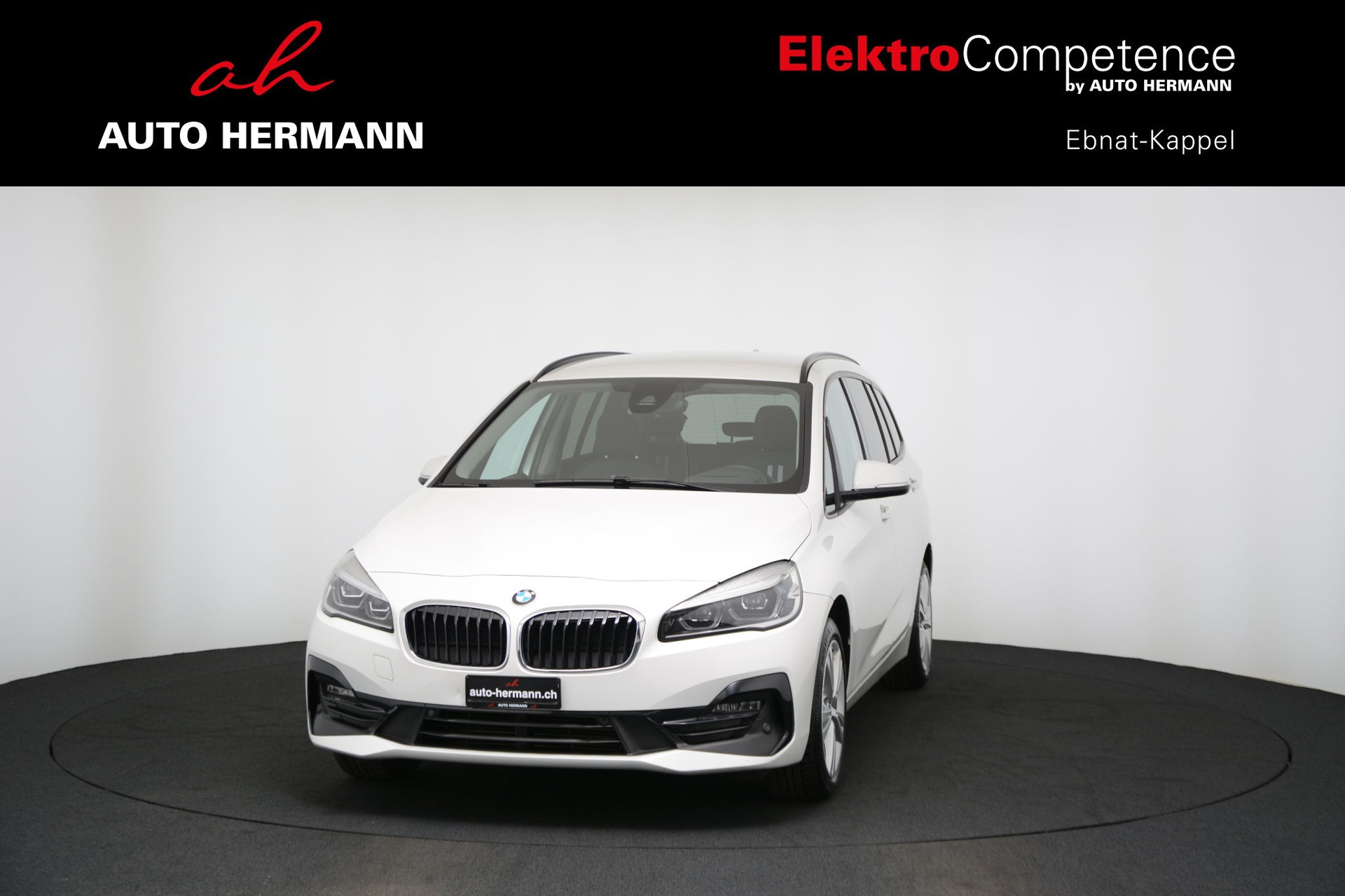 BMW 218d xDrive Gran Tourer Steptronic Sport Line-showroom-element-1