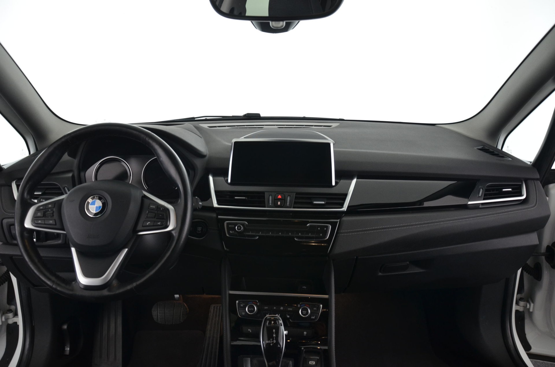 BMW 218d xDrive Gran Tourer Steptronic Sport Line-image-11