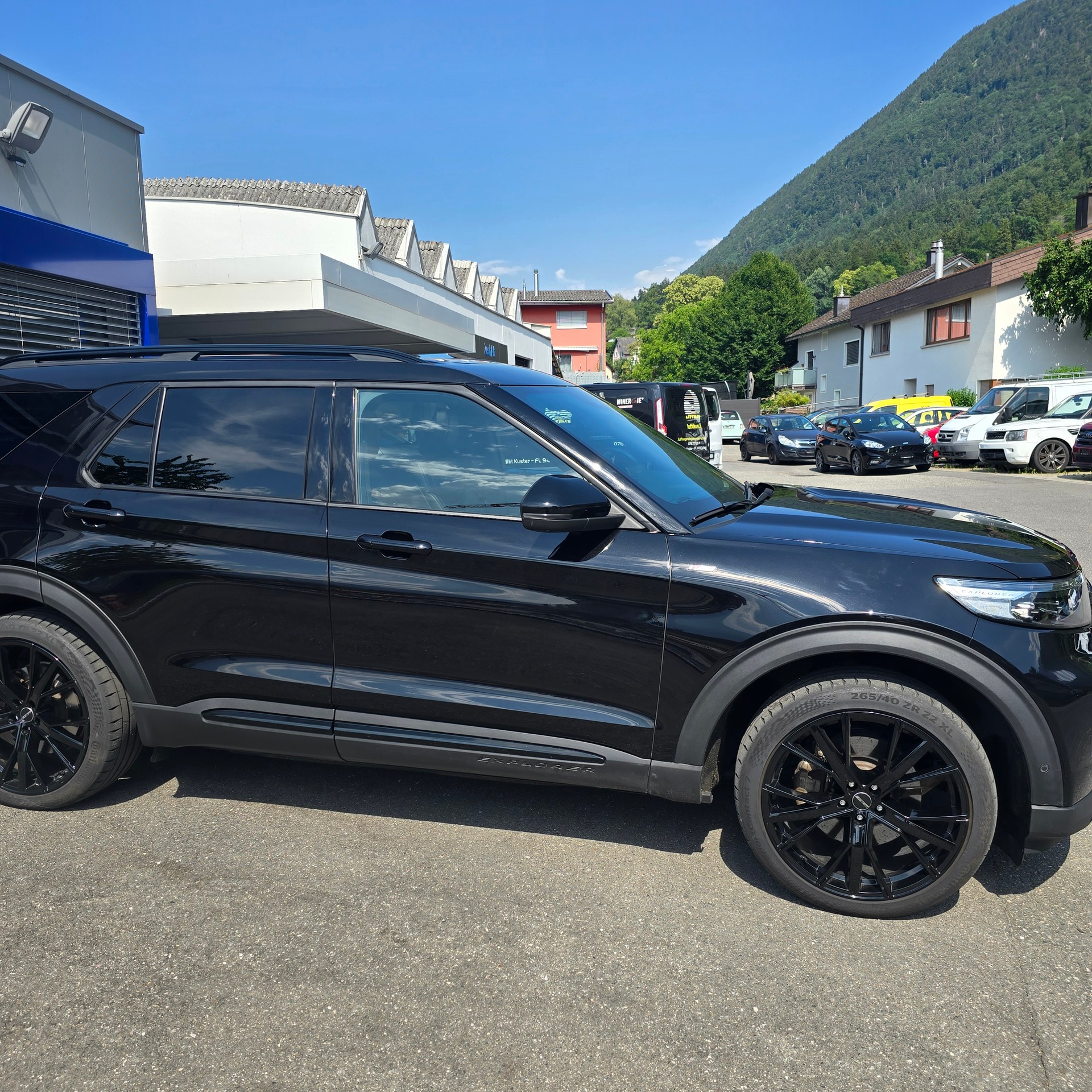 FORD Explorer 3.0 V6 Plug-in Hybrid ST-Line-image-4