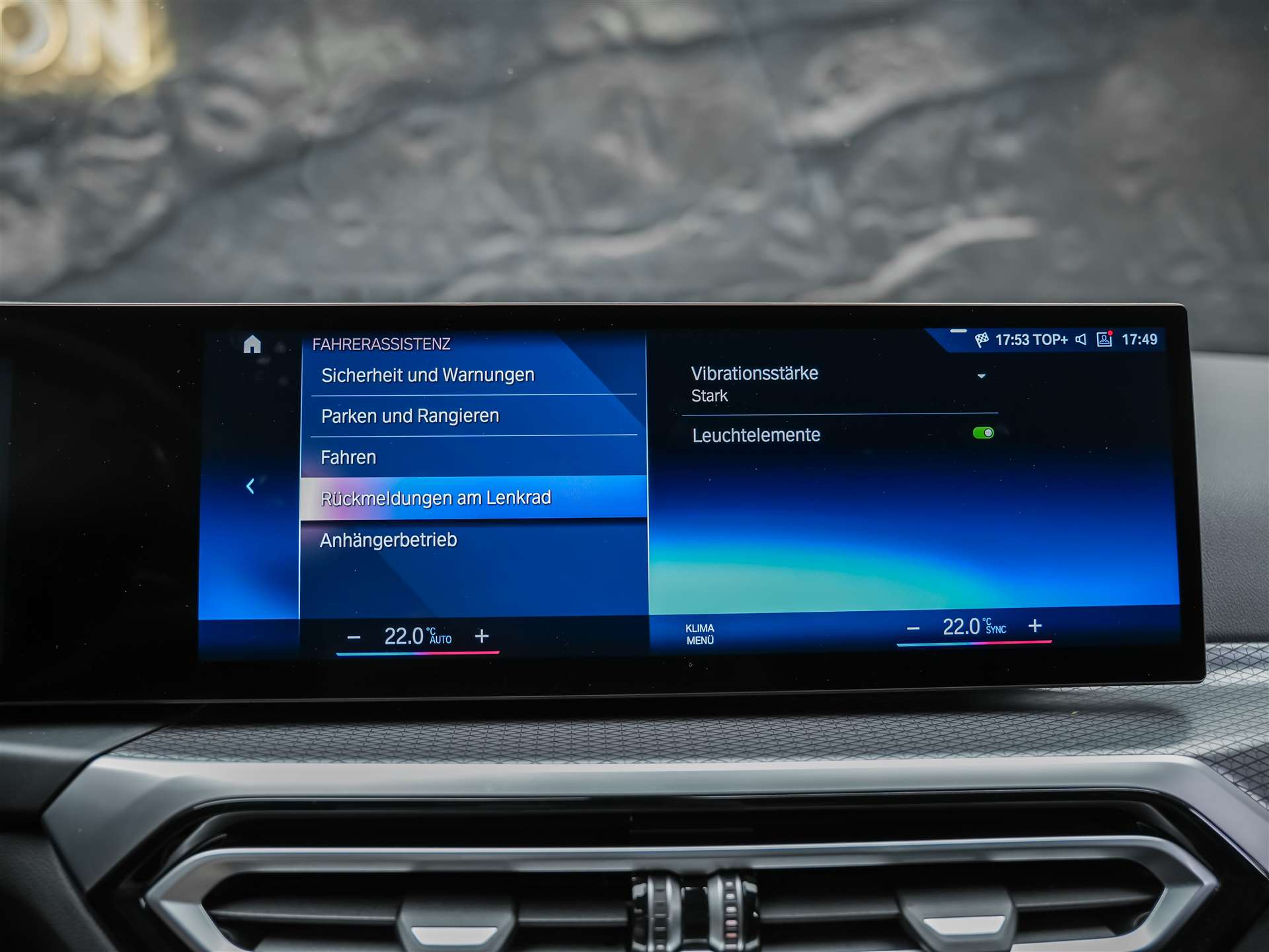 BMW 320d xDrive Steptronic M Sport *Standheizung*Abstandsregler*Lenkradheizung*-image-36