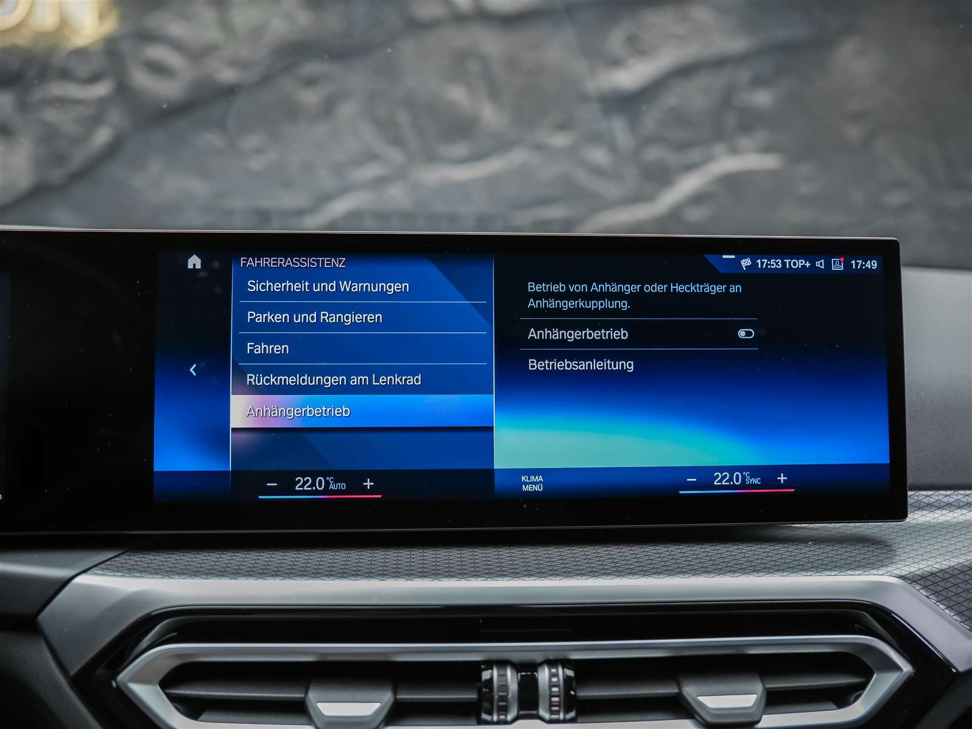BMW 320d xDrive Steptronic M Sport *Standheizung*Abstandsregler*Lenkradheizung*-image-37