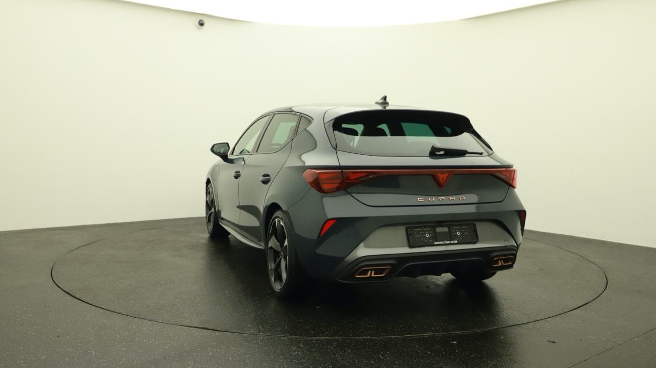 CUPRA LEON 1.5 e-HYBRID pHEV DSG-showroom-element-3
