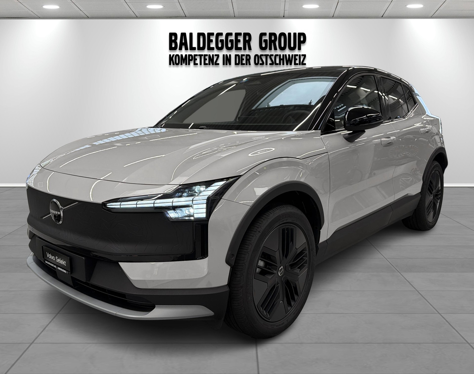 VOLVO EX 30 CC E60 Twin Performance A-image-5