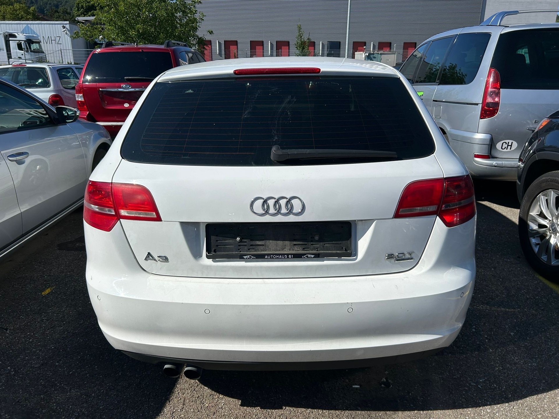 AUDI A3 Sportback 2.0 TFSI Ambition quattro S-tronic-image-5