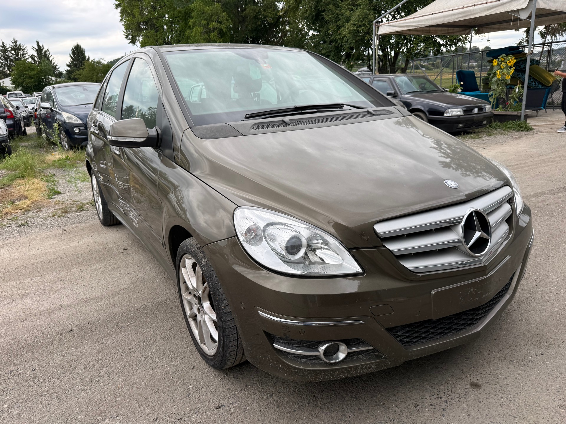 MERCEDES-BENZ B 180 Selection Autotronic