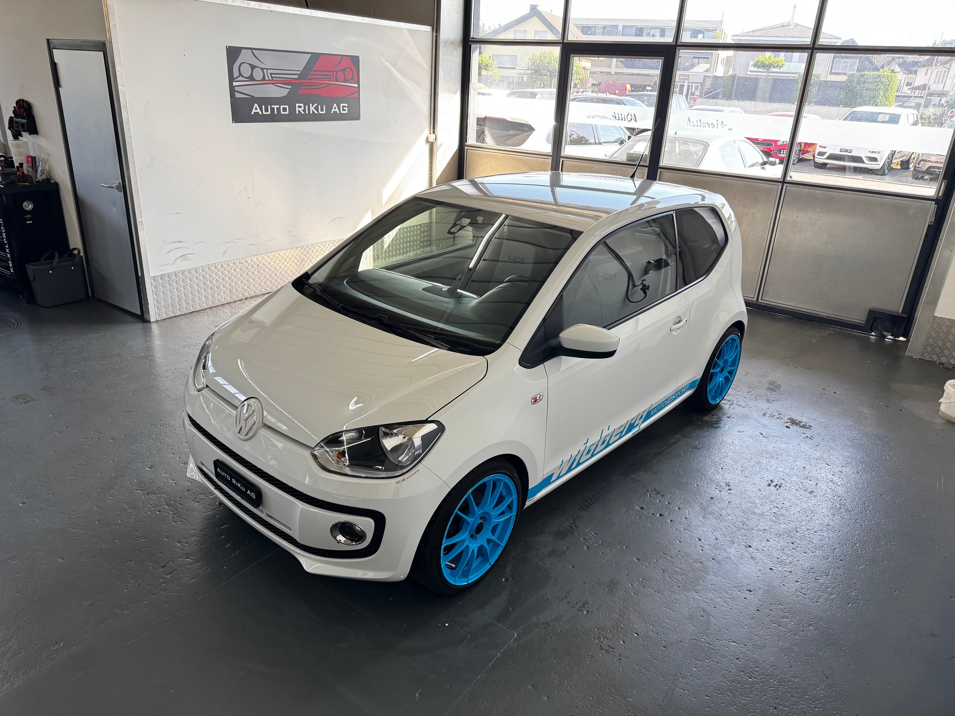 VW Up 1.0 move up-image-4
