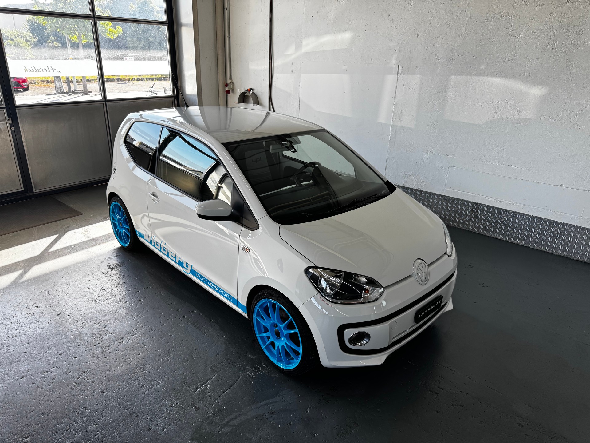 VW Up 1.0 move up