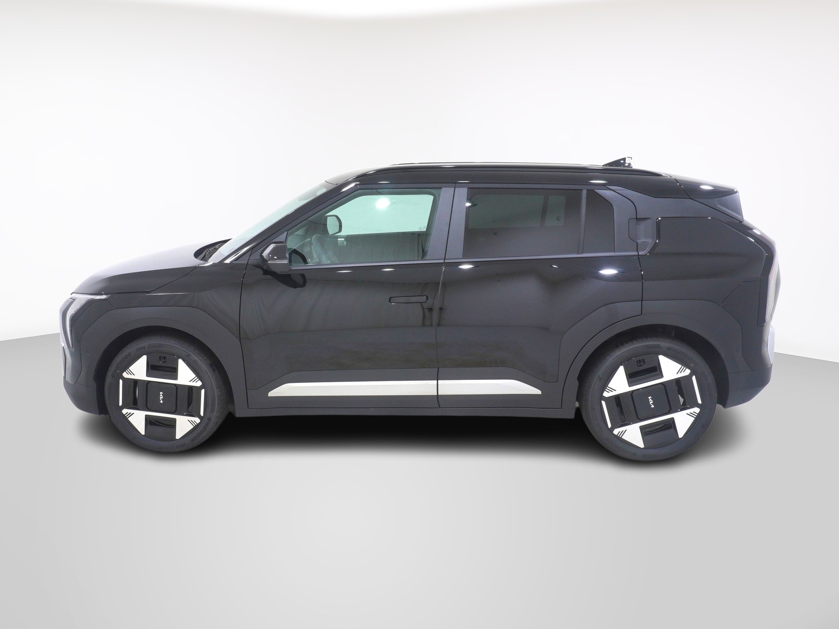 KIA EV3 58 kWh Earth-showroom-element-1