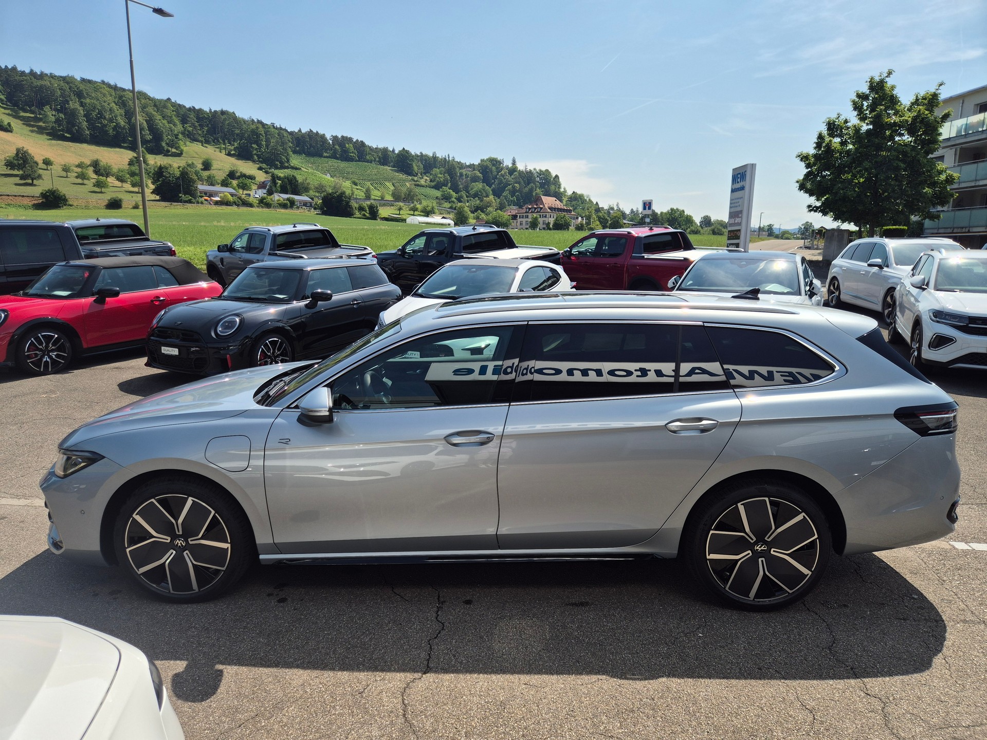 VW Passat Variant 1.5 TSI evo2 Plug-In- Hybrid R-Line DSG-image-7