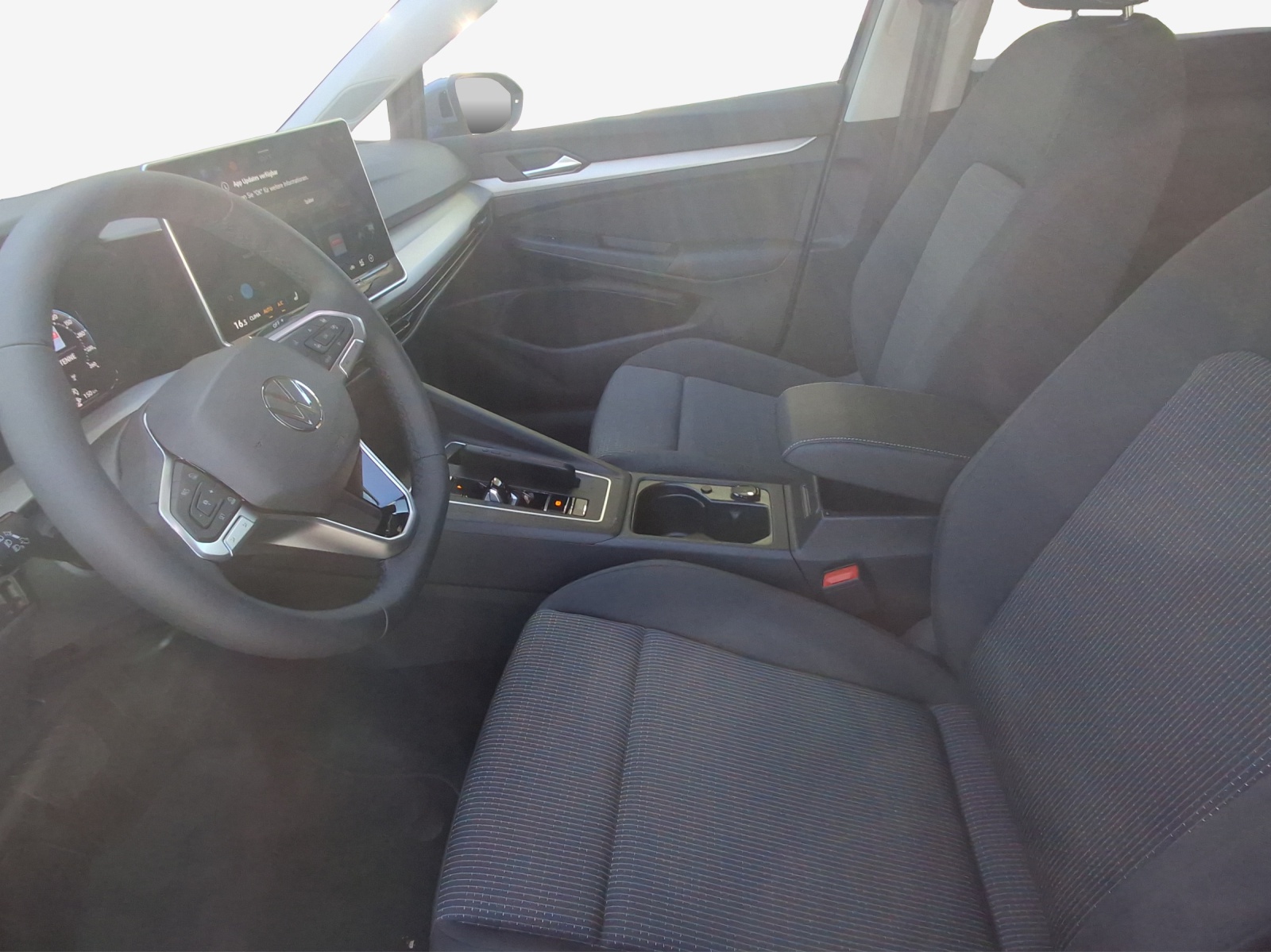 VW Golf 1.5 e TSI mHEV Value DSG-image-7